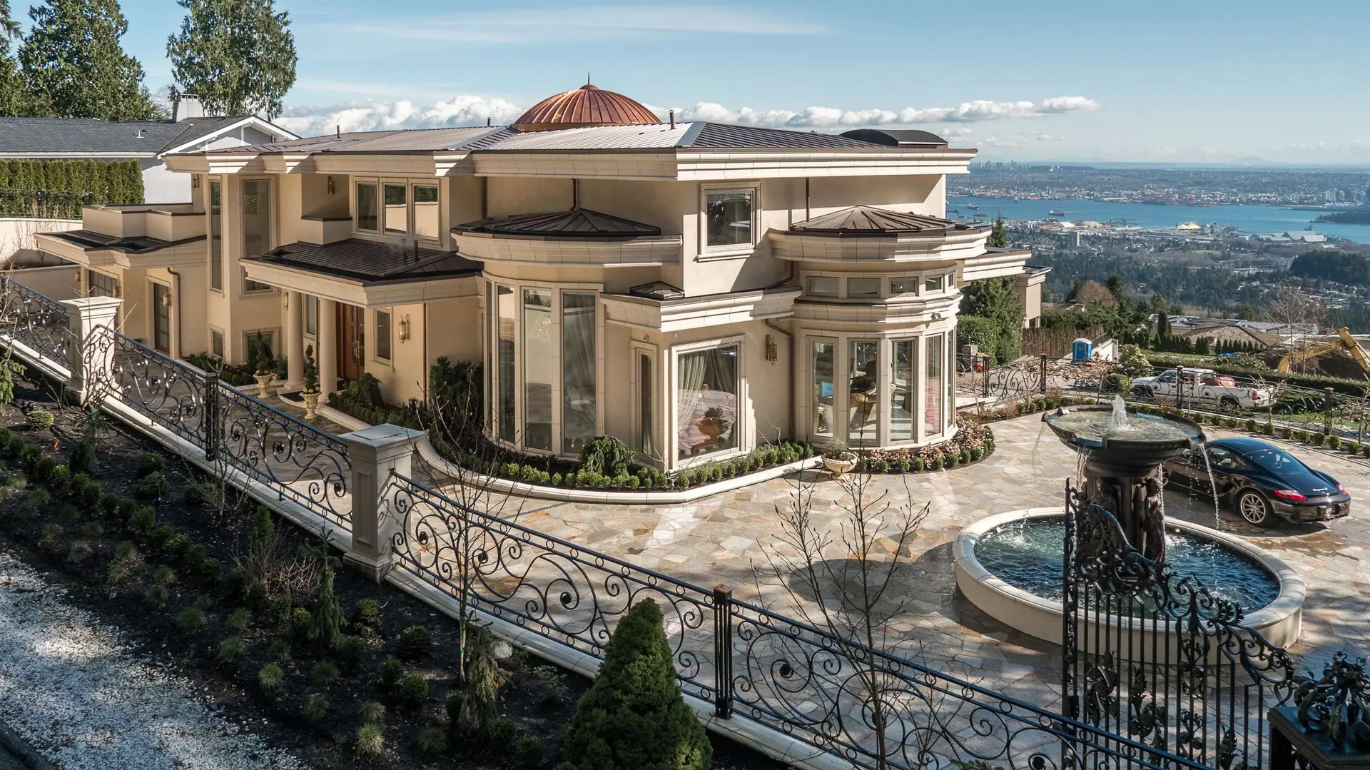 Property at 1175 Eyremount Drive, West Vancouver, BC