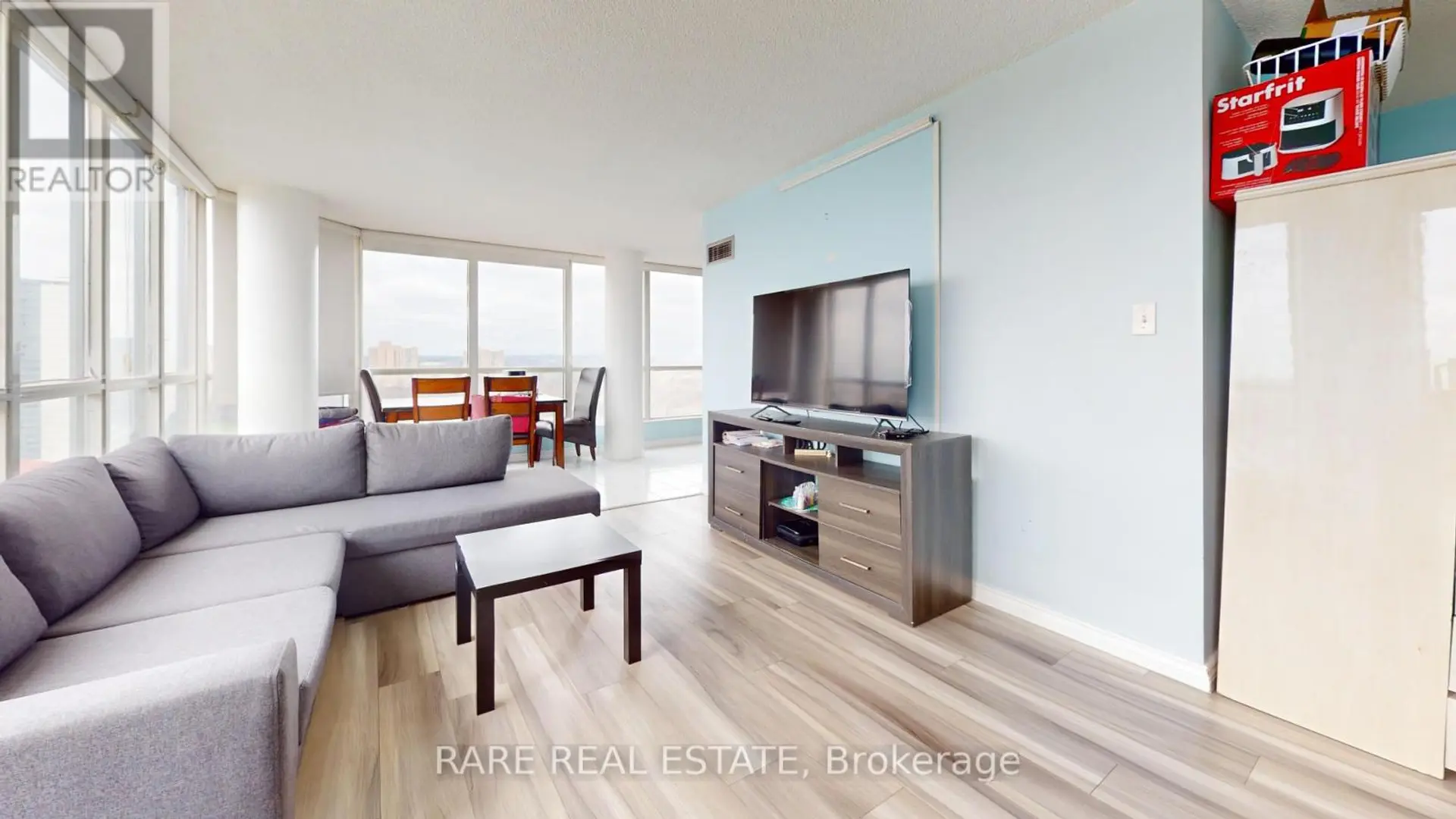 #1517 1 ROWNTREE ROAD - Image 4