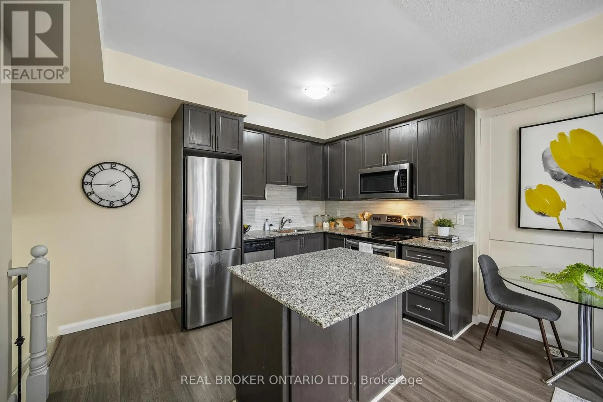 #46 26 FIELDWAY ROAD - Image 7