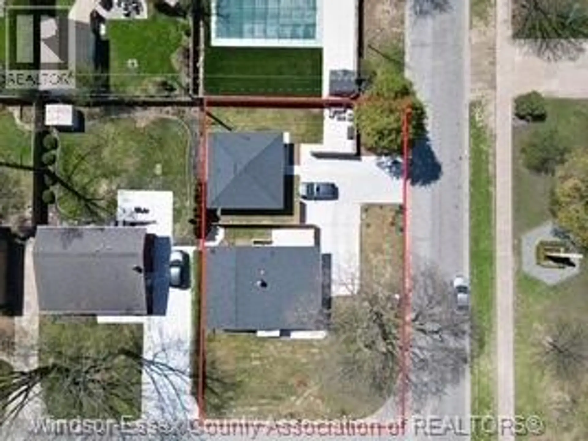 3401 ROXBOROUGH - Image 4