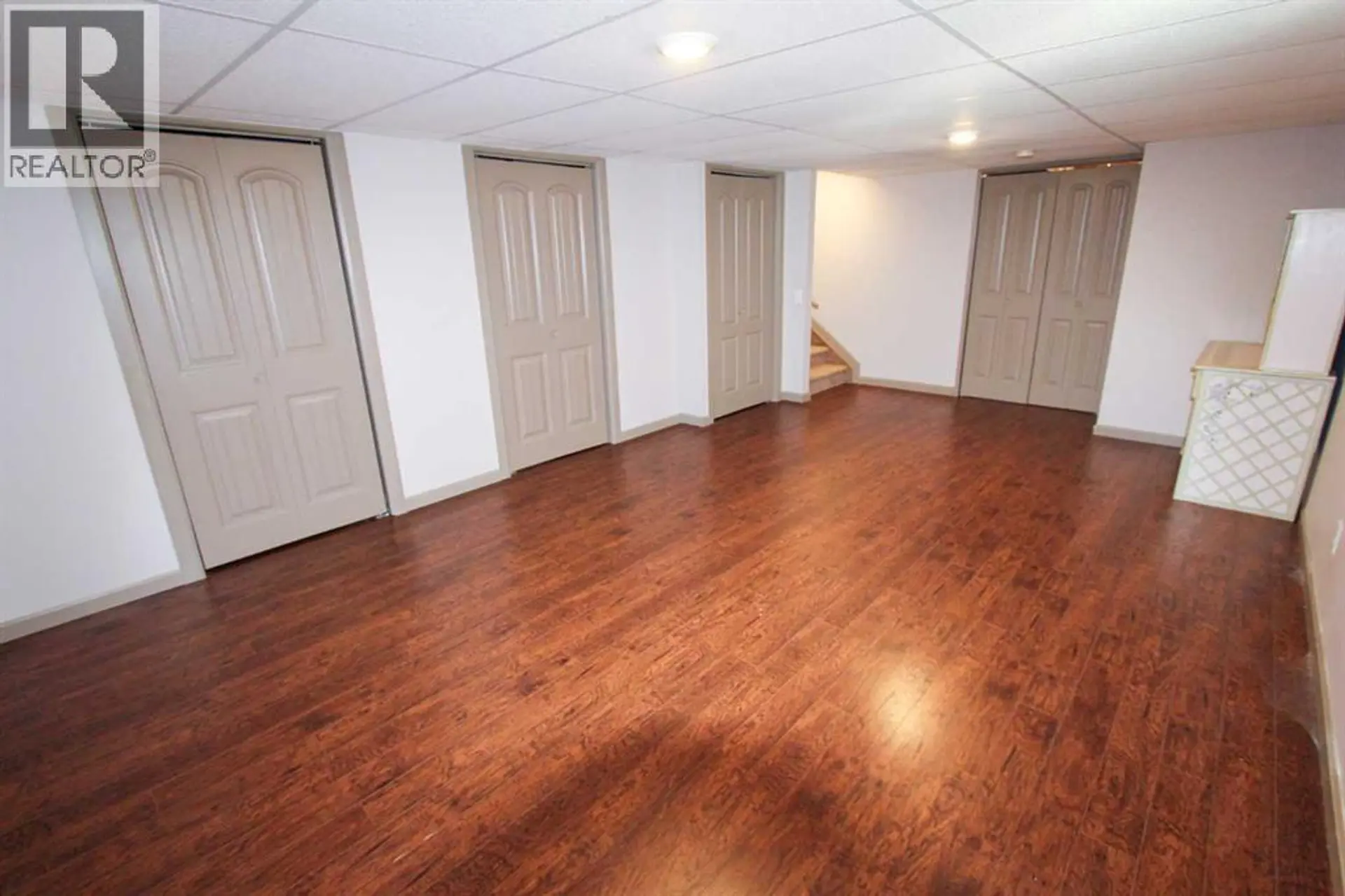 11046 66 Avenue - Image 8