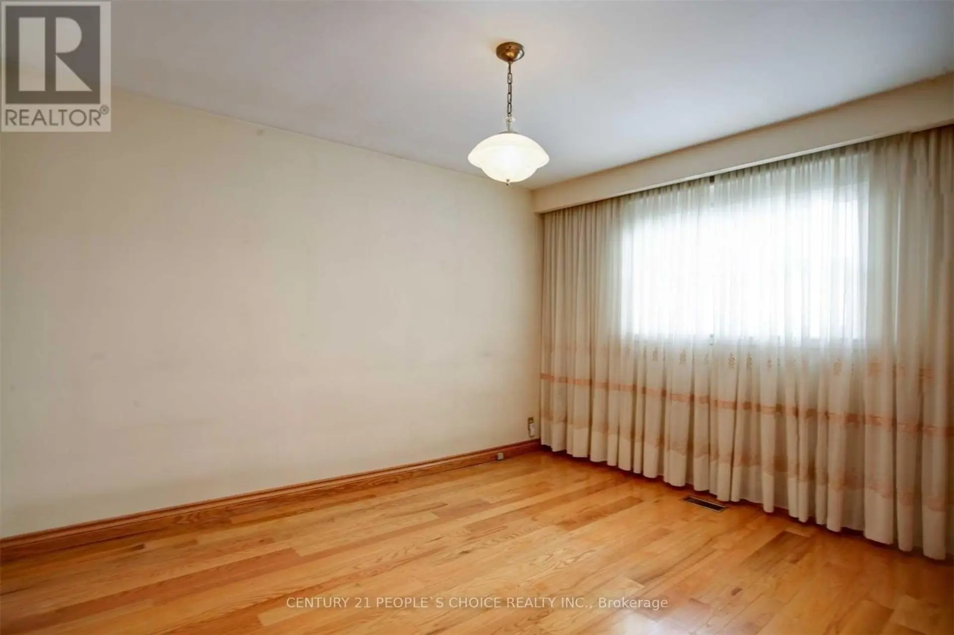 329 JEFFCOAT DRIVE - Image 10