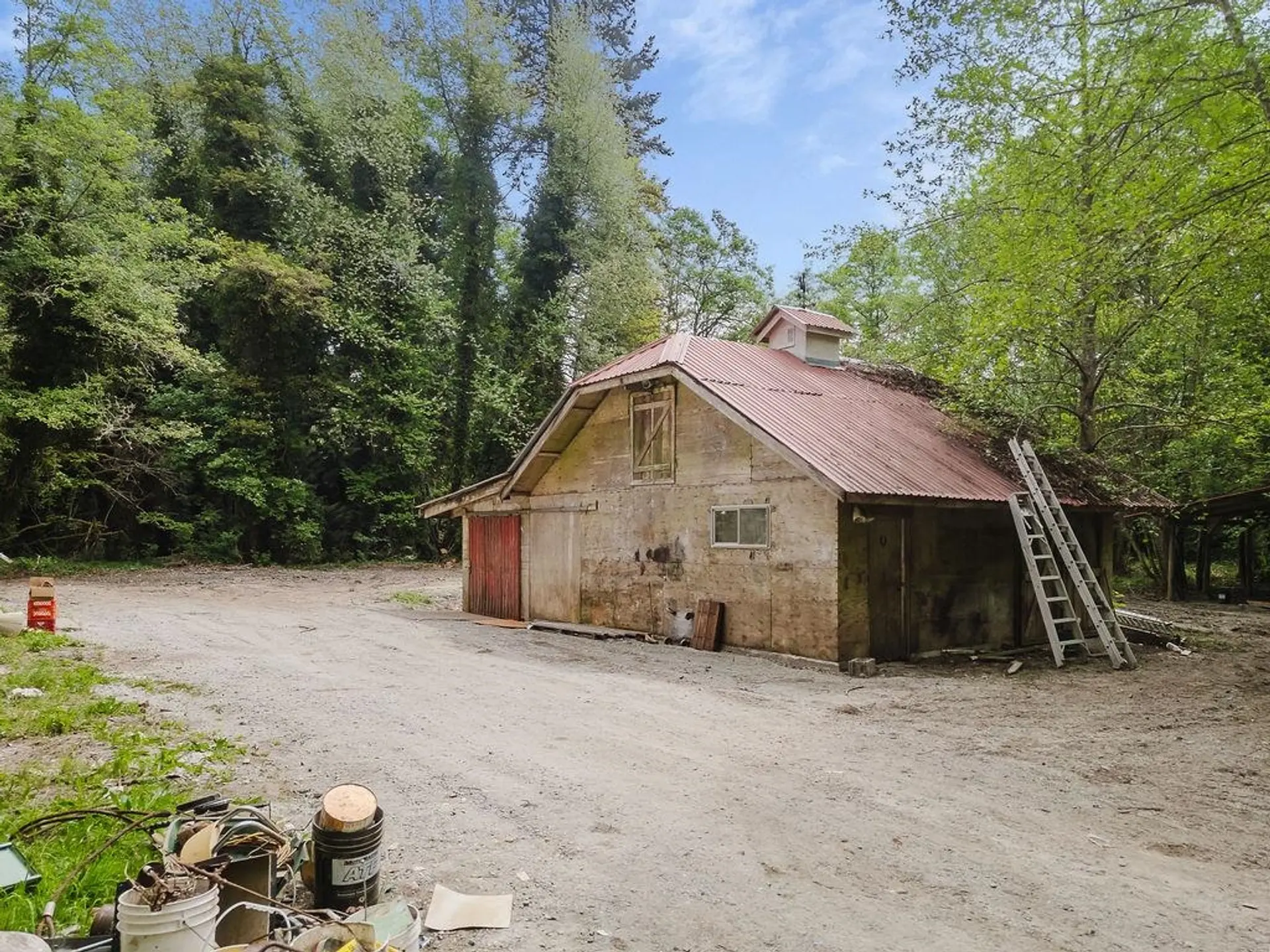 1575 Burton Road - Image 2