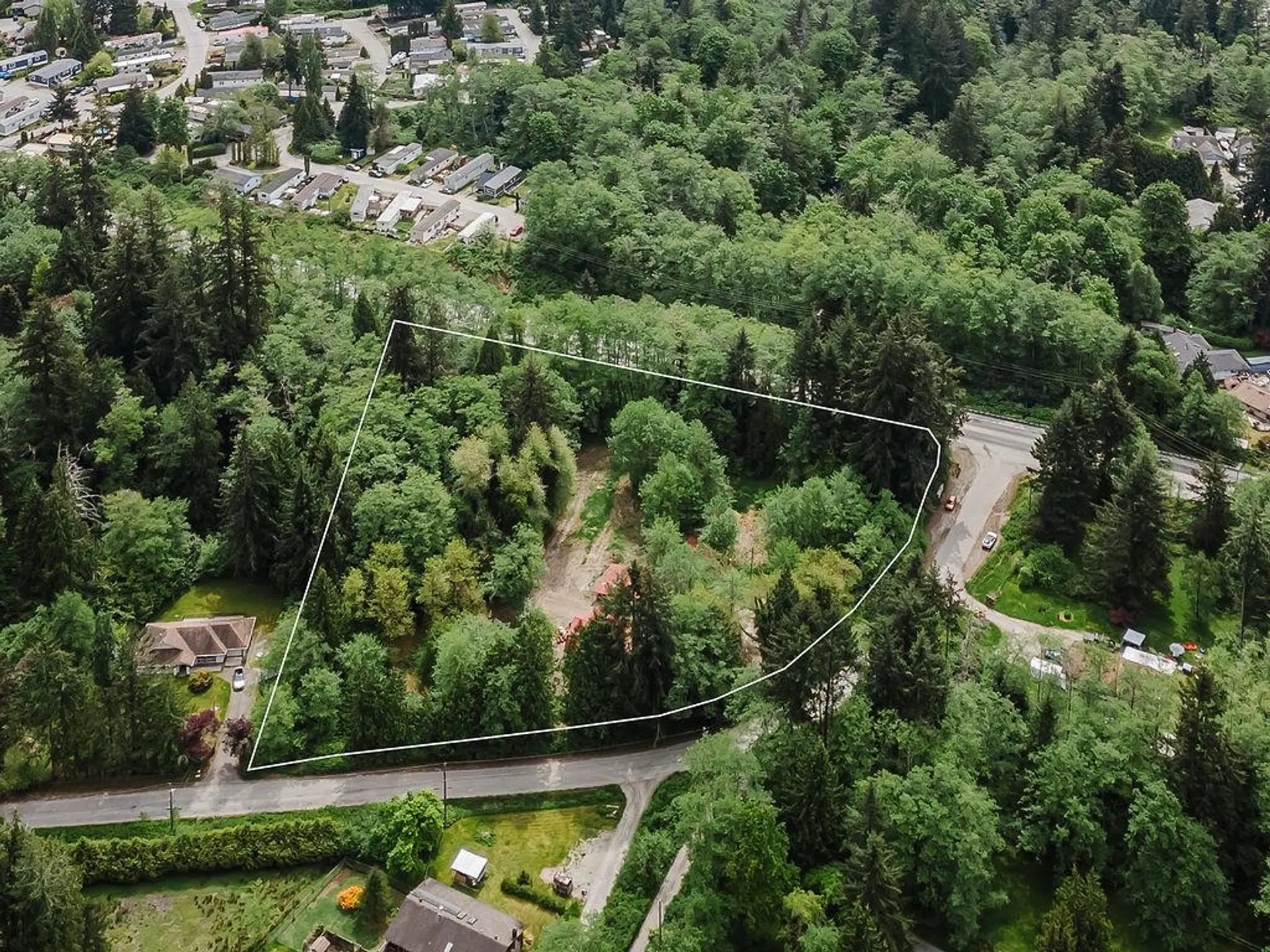 1575 Burton Road - Image 11
