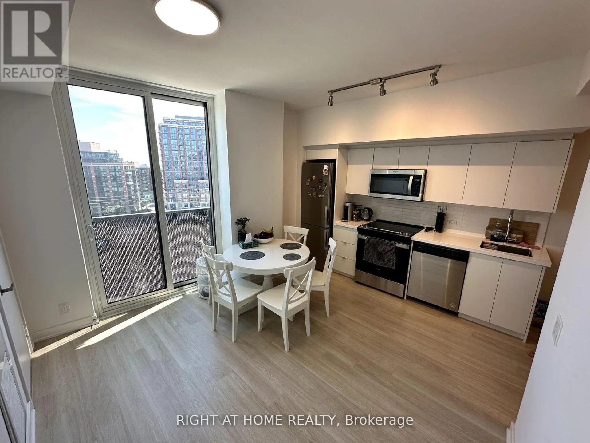 #903 30 TRETTI WAY - Image 1