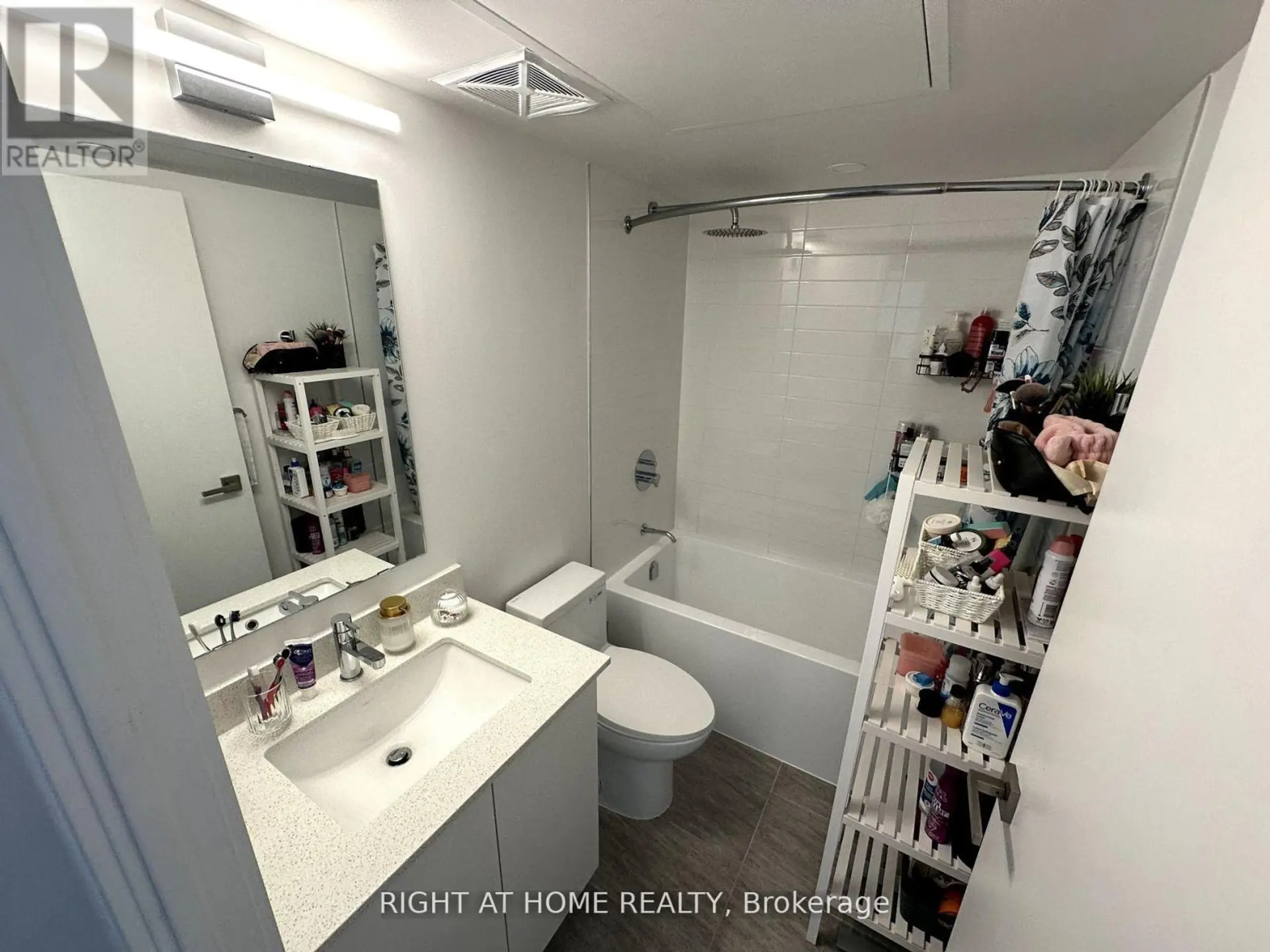 #903 30 TRETTI WAY - Image 12