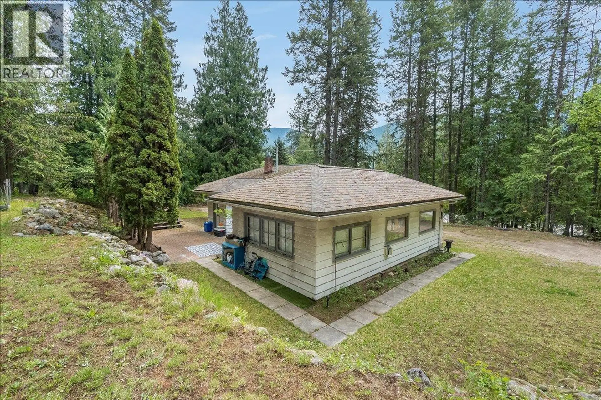 Property at 3905 3A Highway, Nelson, BC