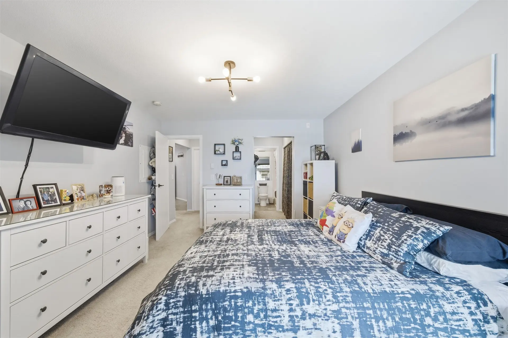 #309 2915 Glen Drive - Image 11