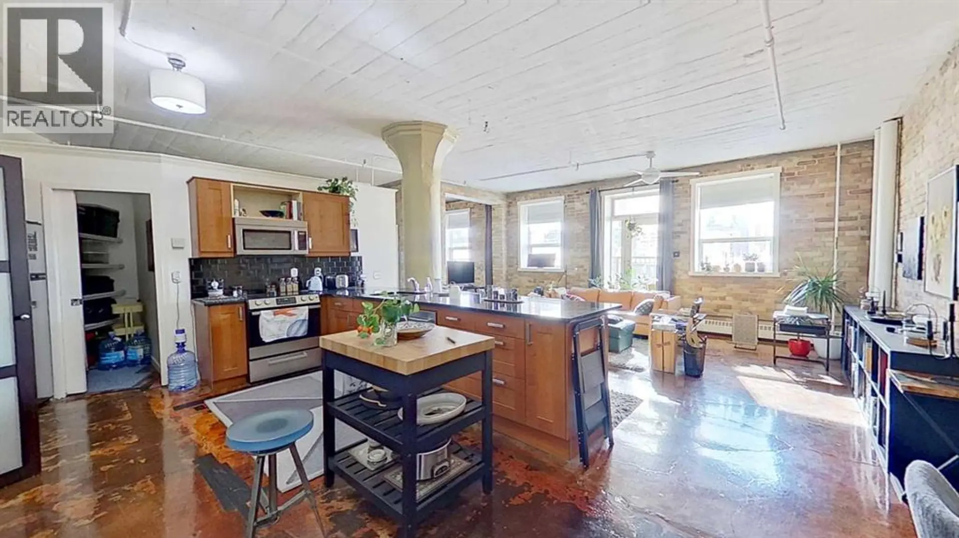 #409 240 11 Avenue SW - Image 3