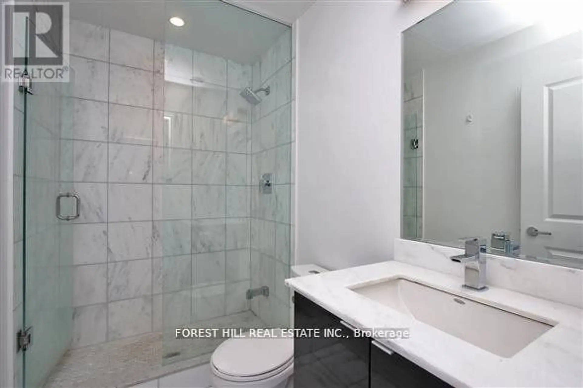 #3503 59 ANNIE CRAIG DRIVE - Image 6