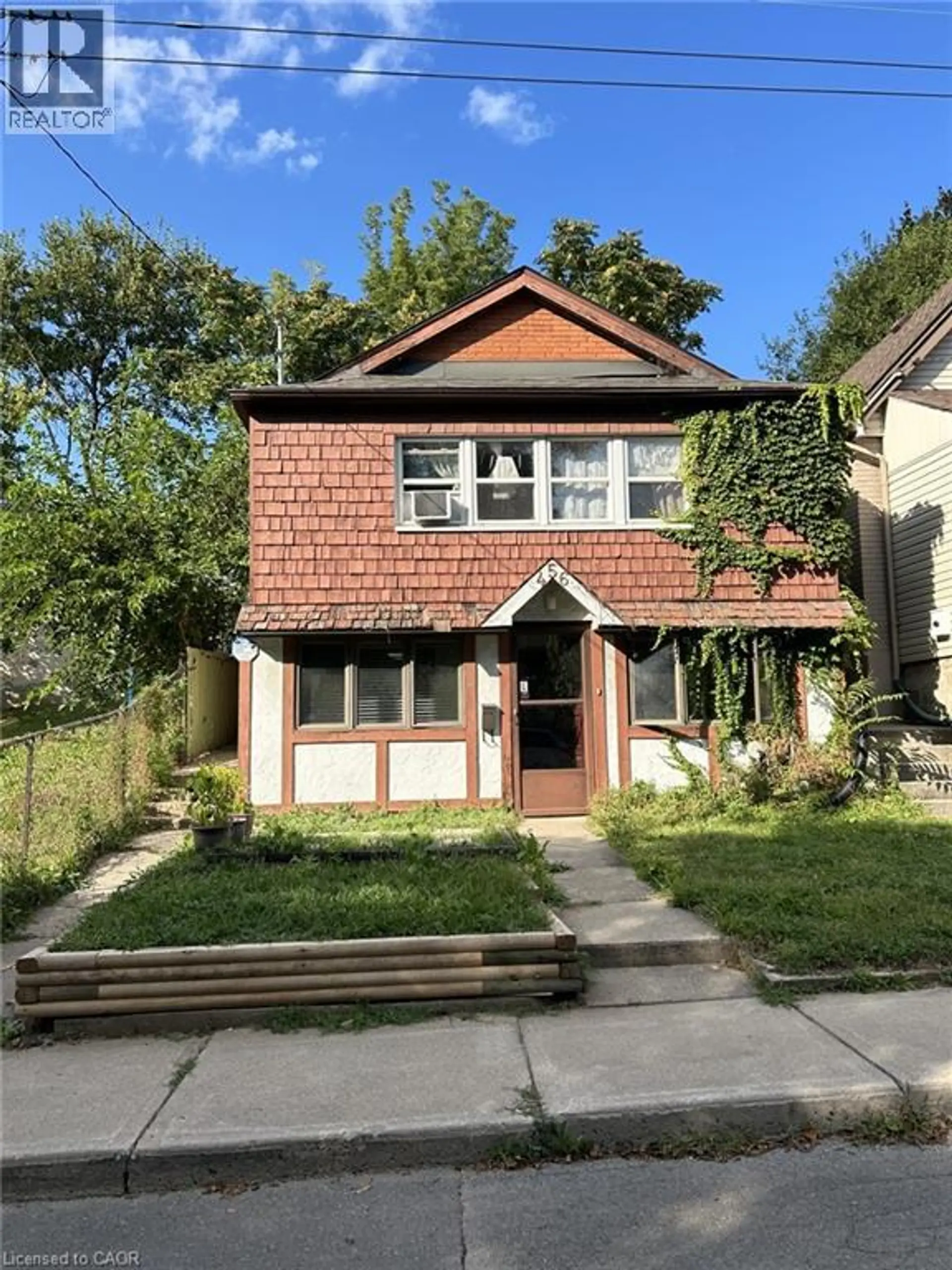 456 JACKSON Street W - Image 1