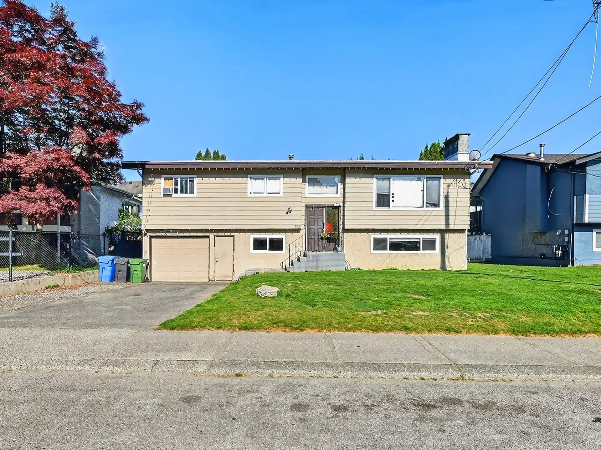 Property at 2068 Ridgeway Street, Abbotsford, BC