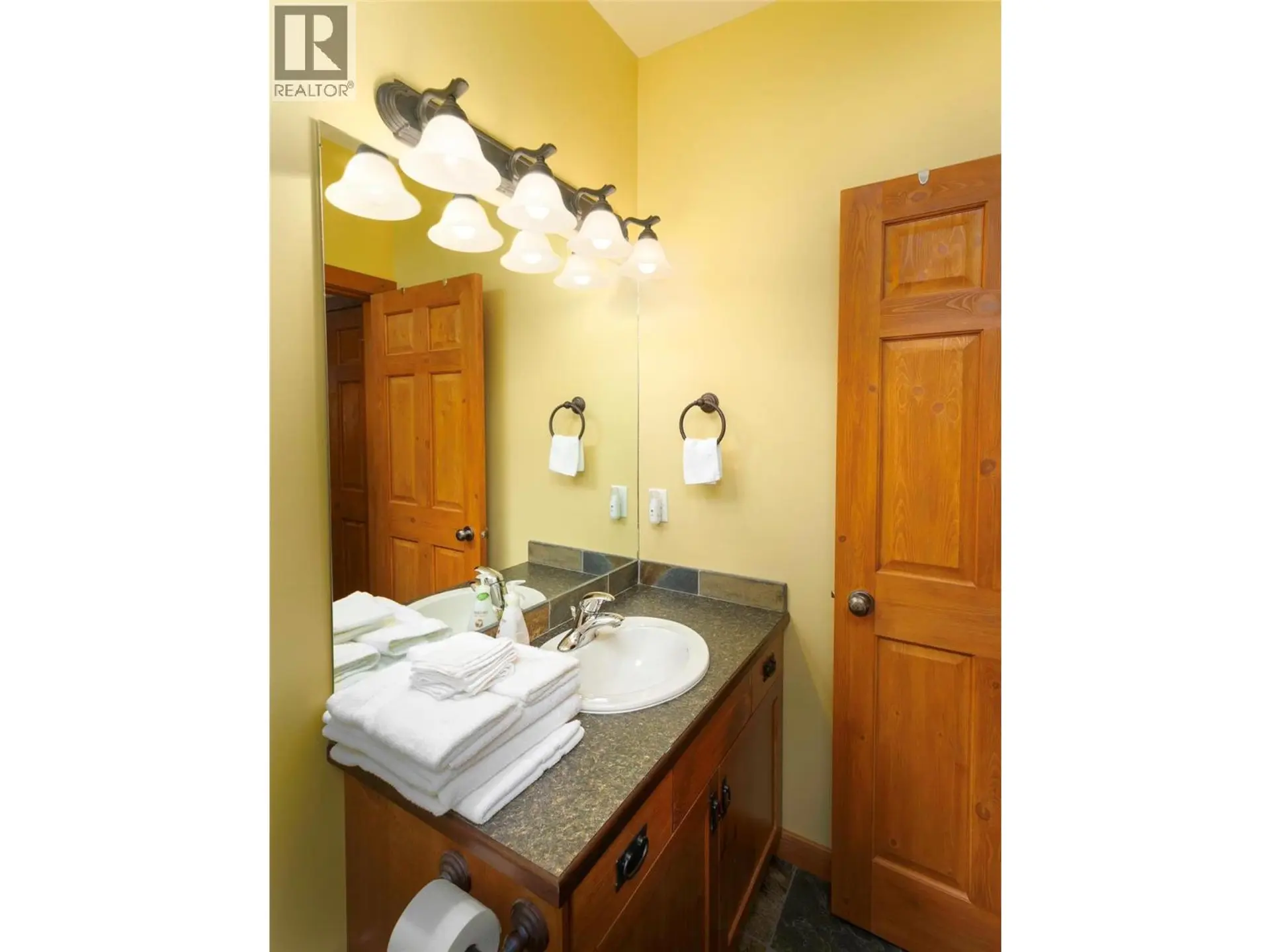 #12 5940 Snowpines Way - Image 11