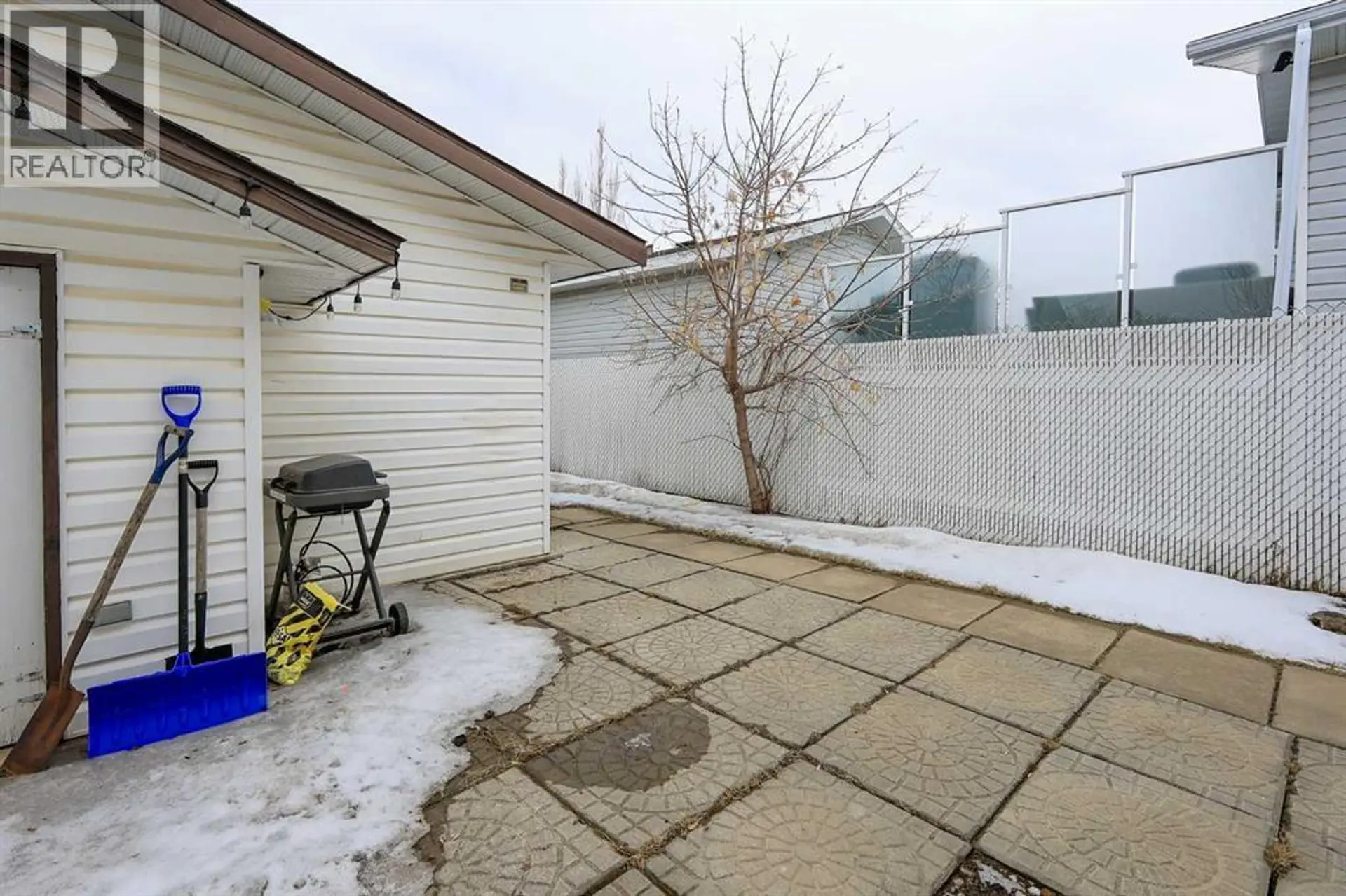 56 Elder Street - Image 6