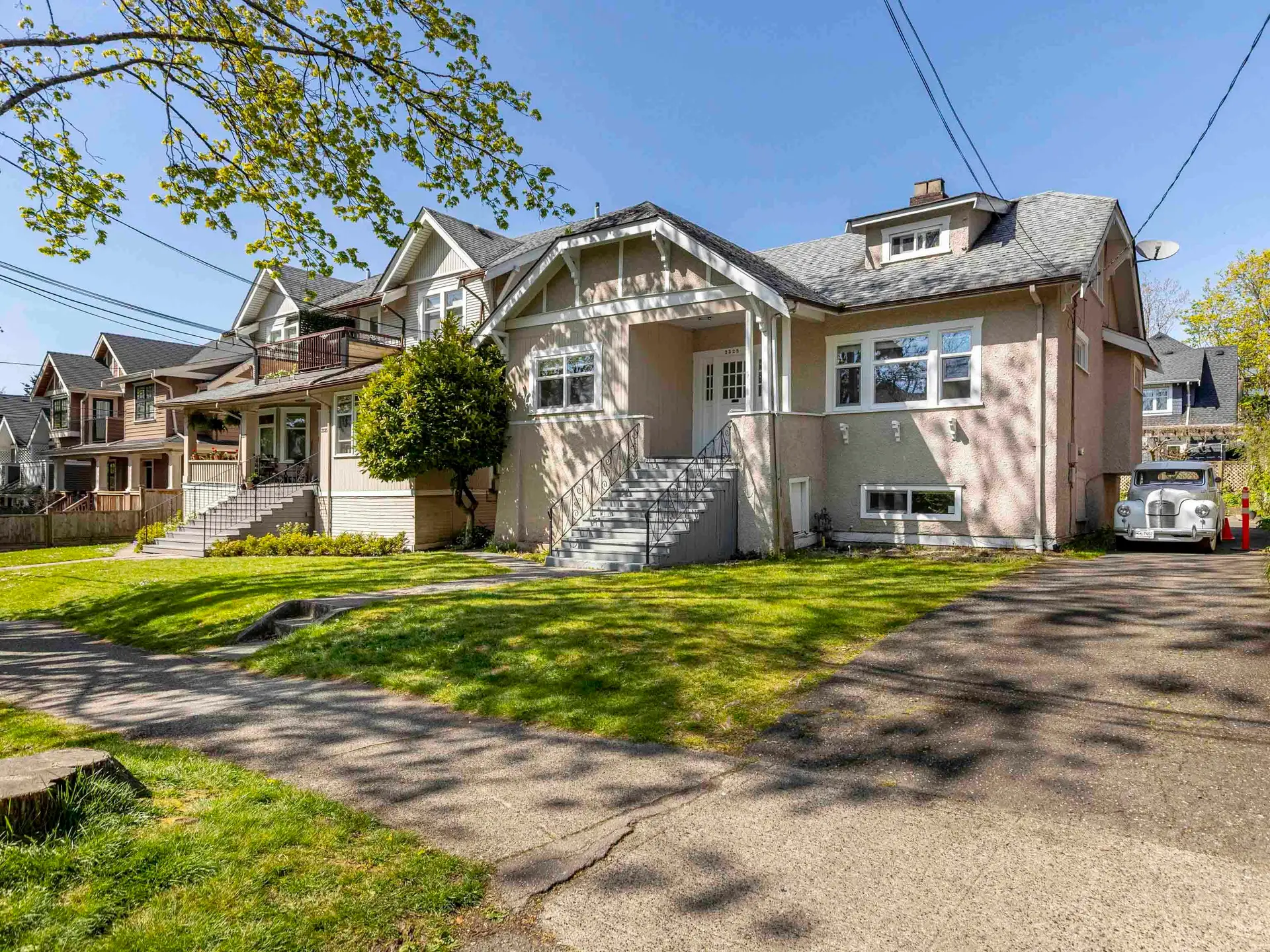 Property at 2325 W 8th Avenue, Vancouver, BC