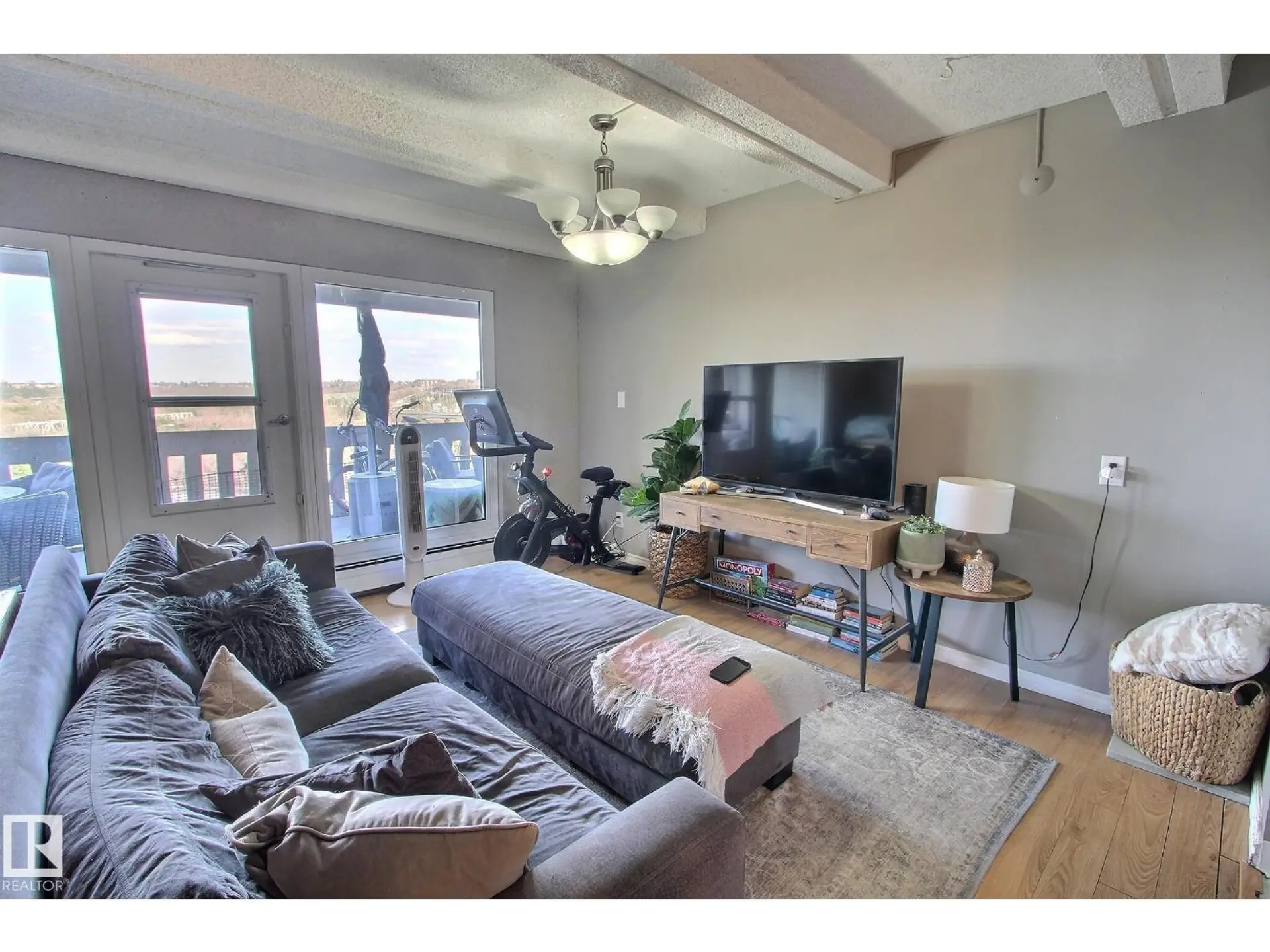 #508 9918 101 ST NW - Image 3
