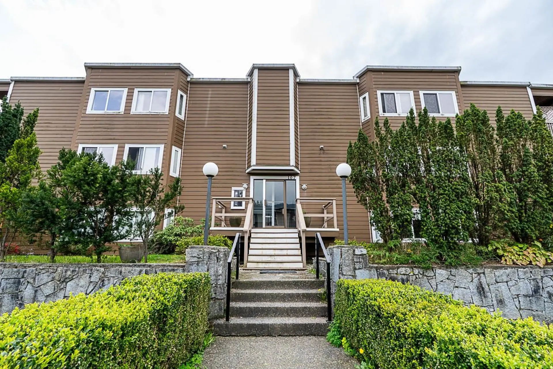 Property at #203 107 W 27th Street, North Vancouver, BC