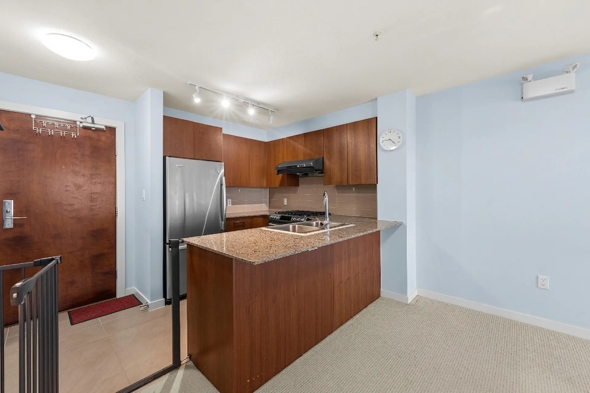 #205 5665 Irmin Street - Image 3