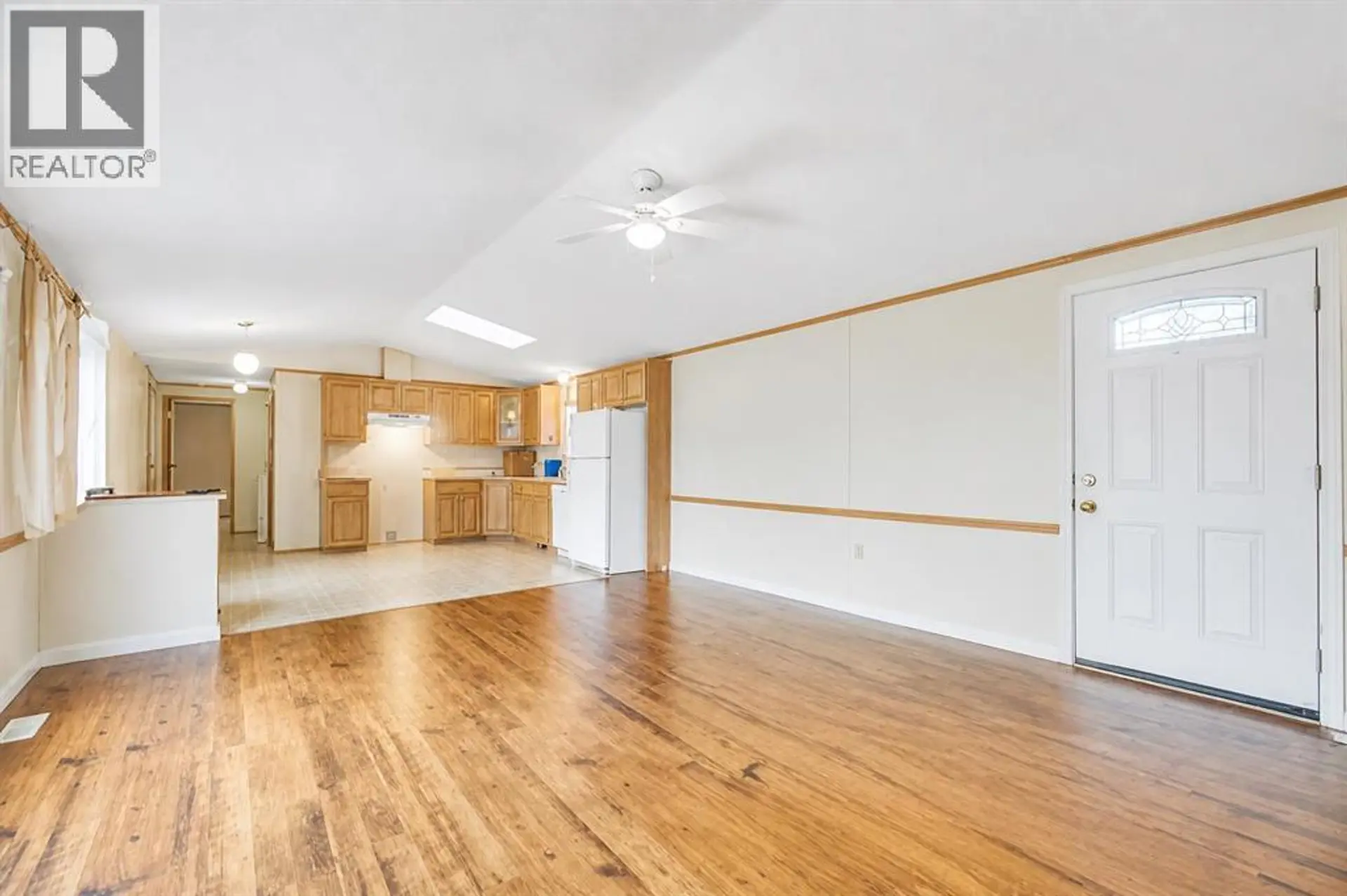 863 Brentwood Crescent - Image 5