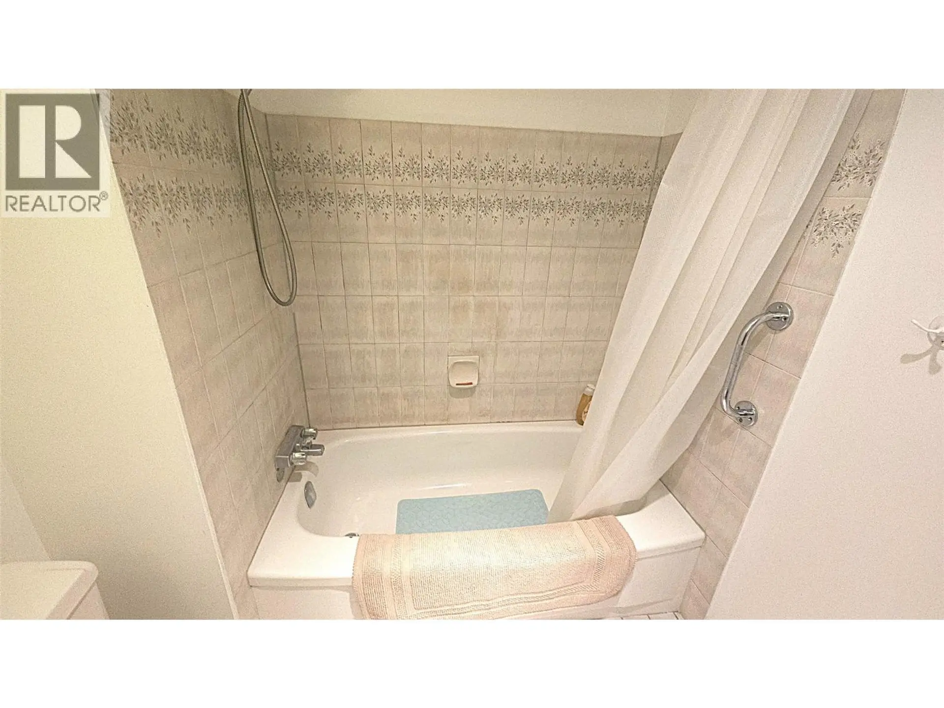 #347 245 Gordonhorn Drive - Image 7
