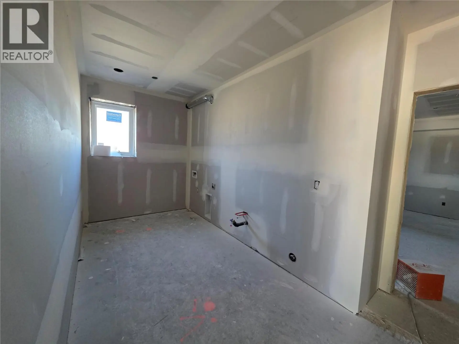 491 Clifton Road N - Image 15