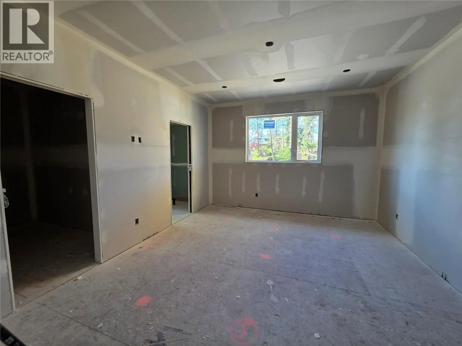 491 Clifton Road N - Image 16