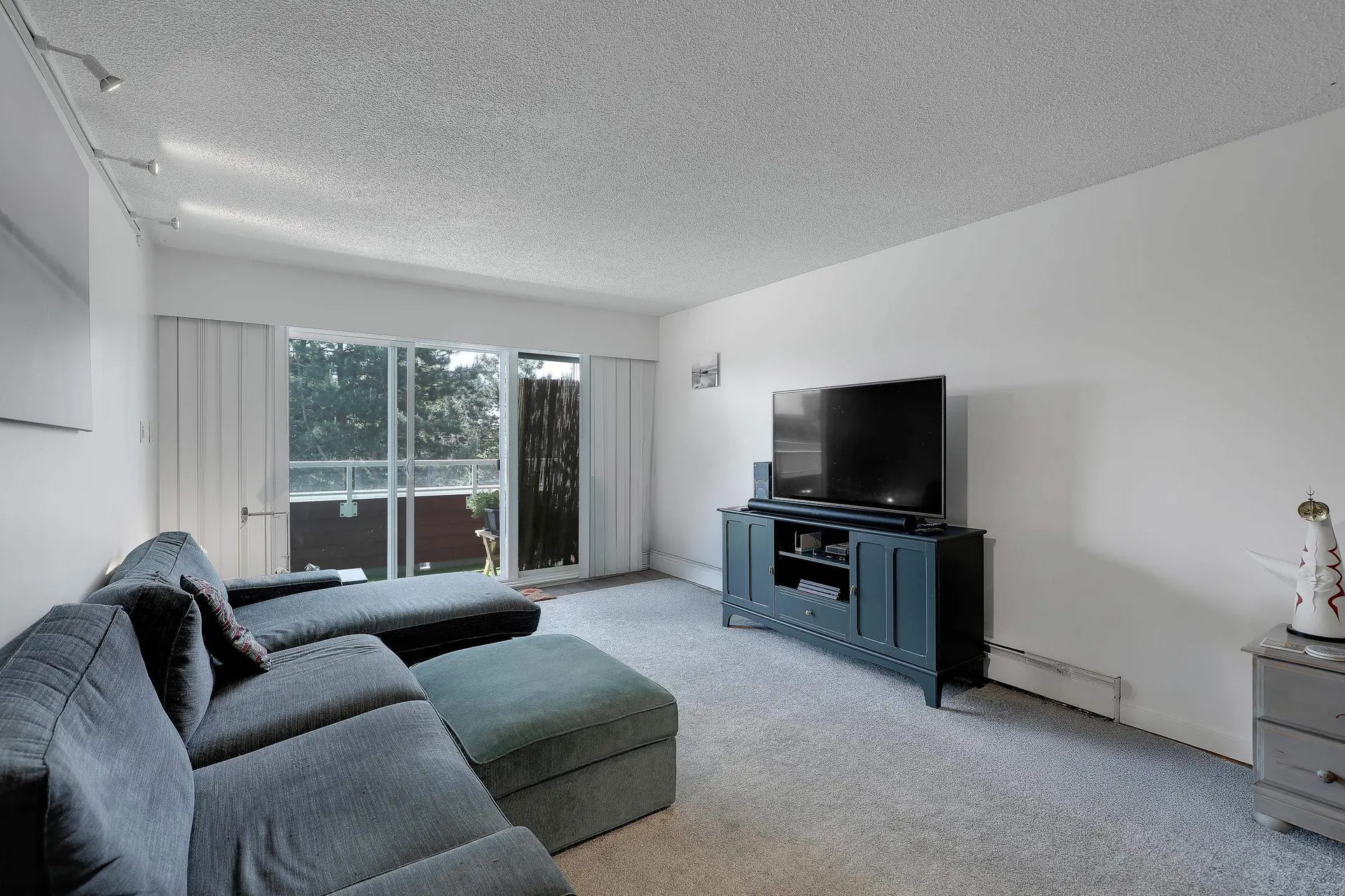 #503 250 W 1st Street - Image 6