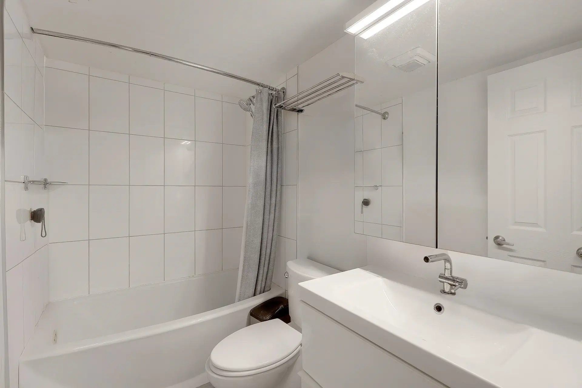 #503 250 W 1st Street - Image 12