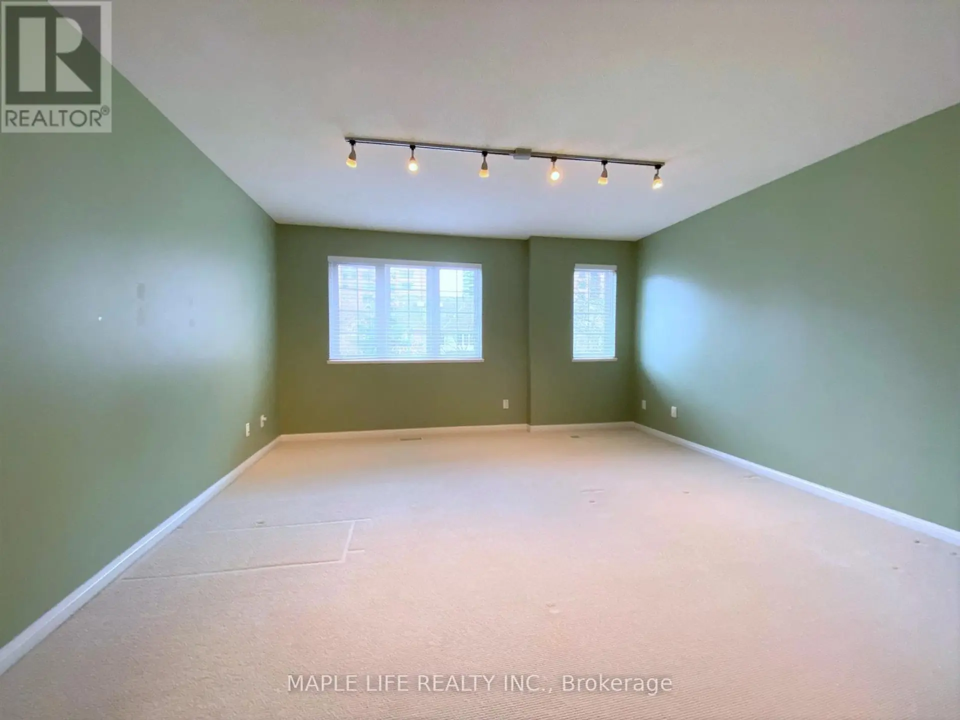 623 GRANDVIEW WAY - Image 13