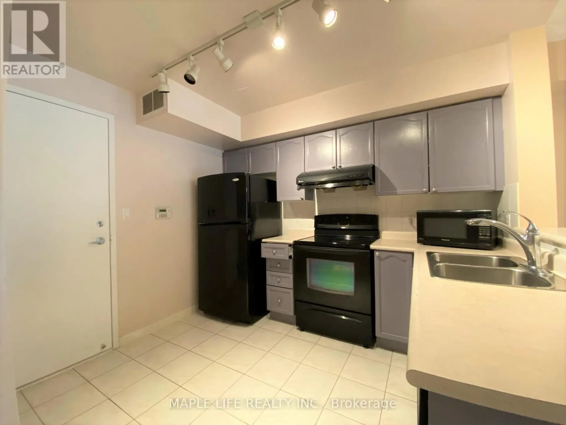 623 GRANDVIEW WAY - Image 7