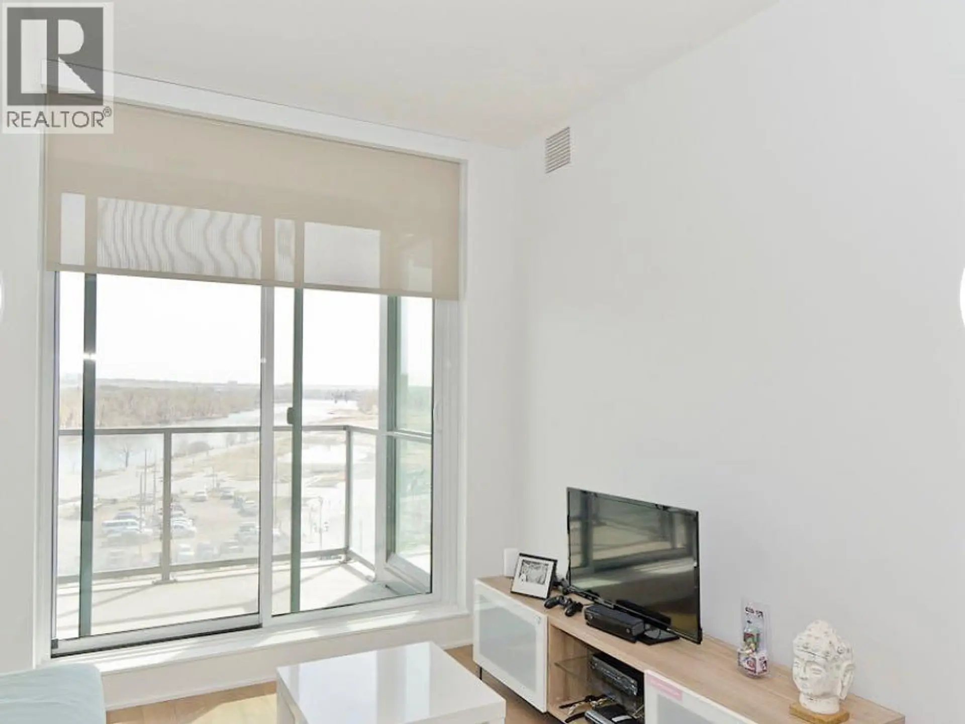#809 550 Riverfront Avenue SE - Image 6