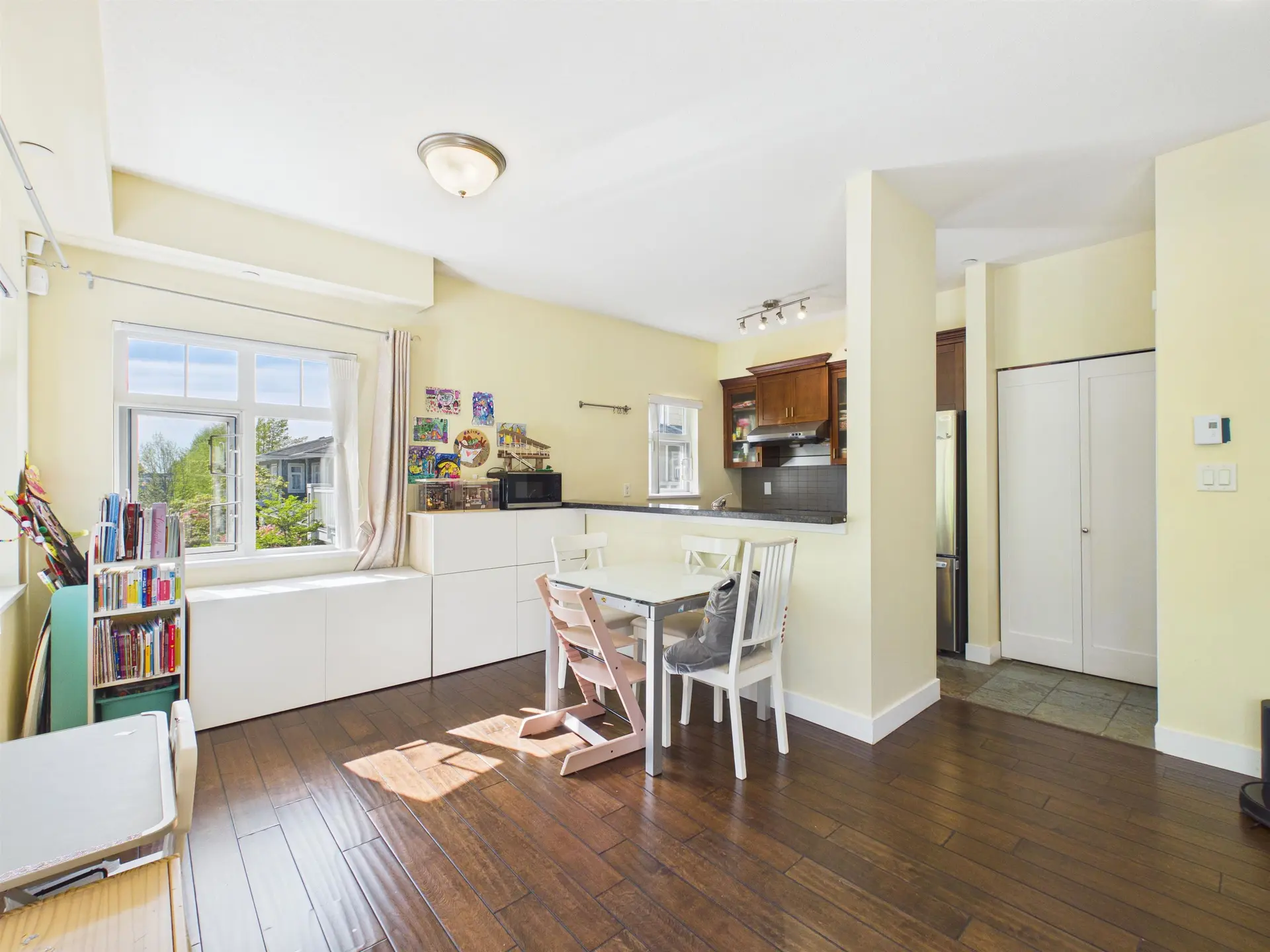 #141 7388 Macpherson Avenue - Image 4