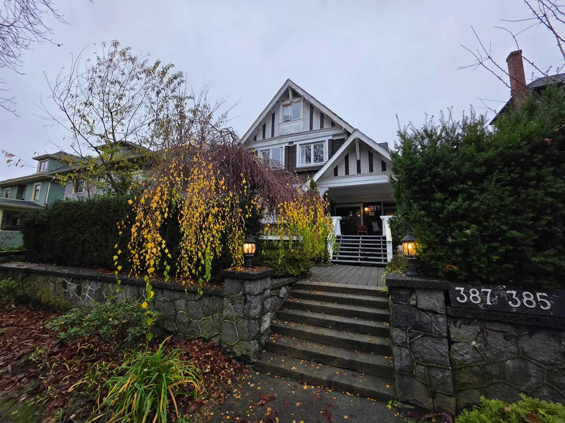 Property at 387 W 13th Avenue, Vancouver, BC