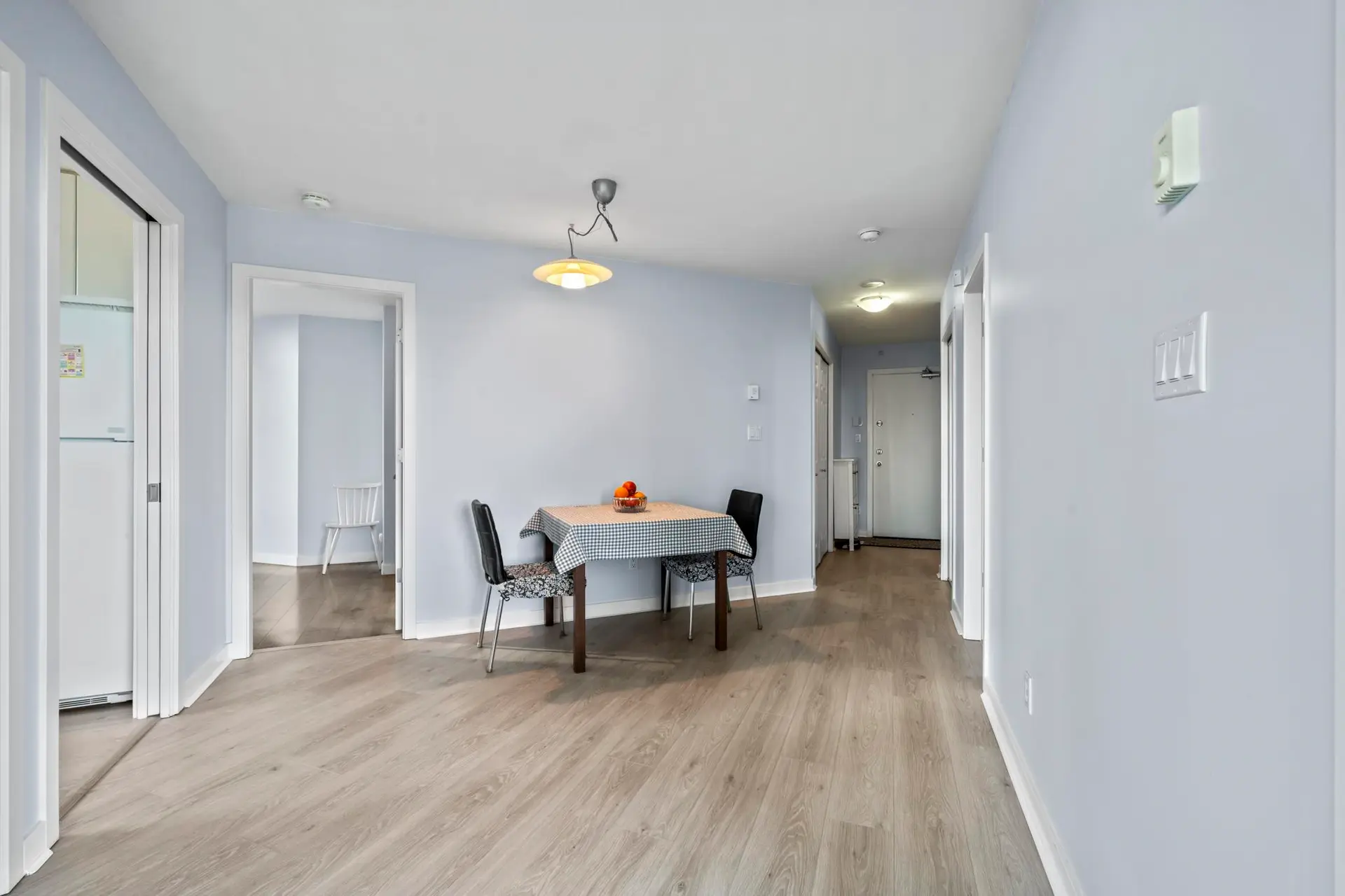#1001 4567 Hazel Street - Image 8