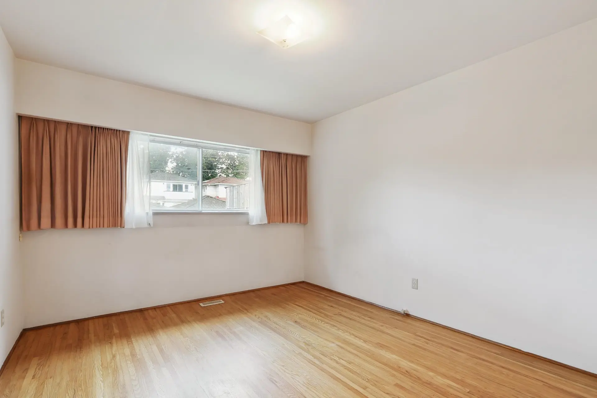 2894 McGill Street - Image 4