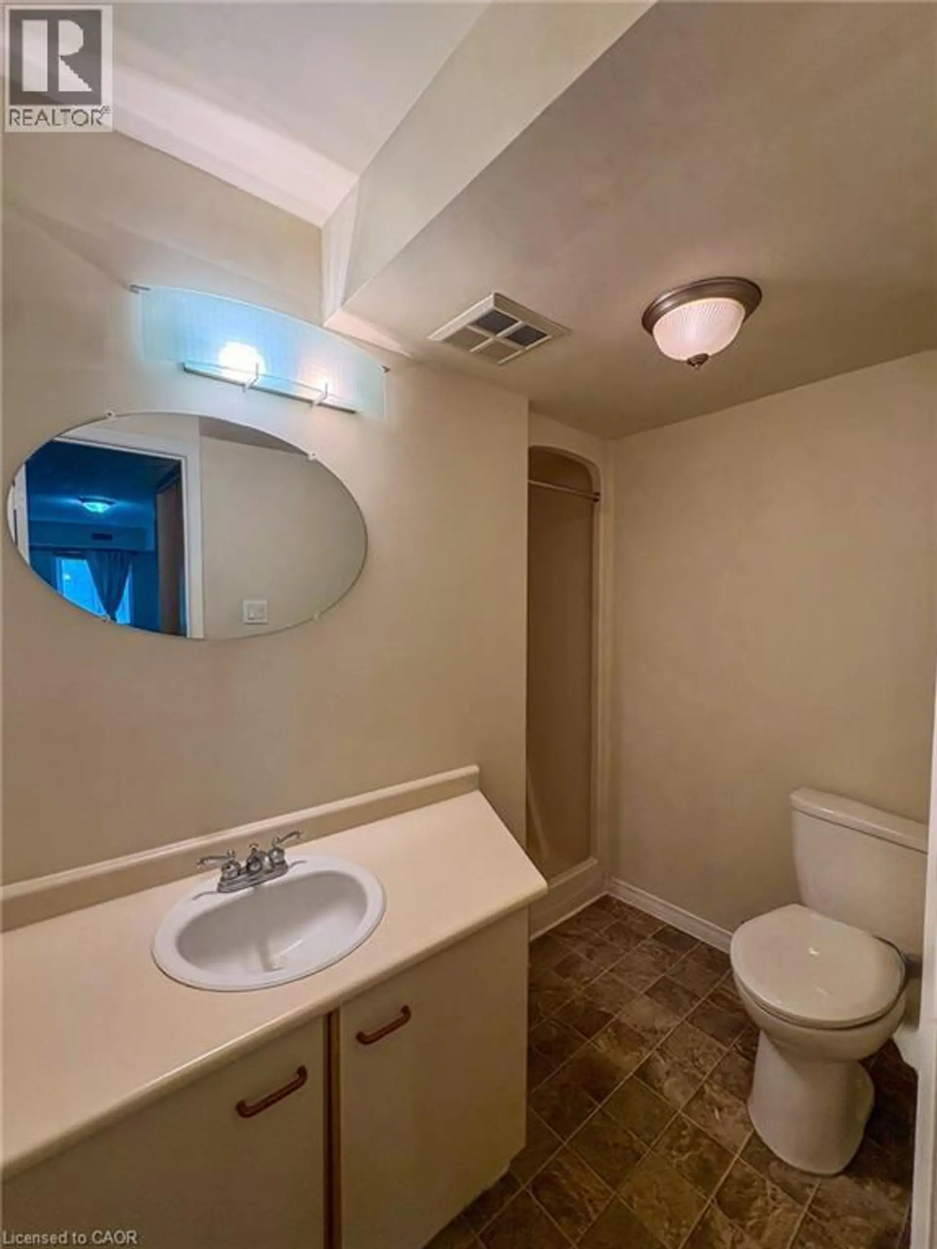 #103 500 WESTMOUNT Road W - Image 12