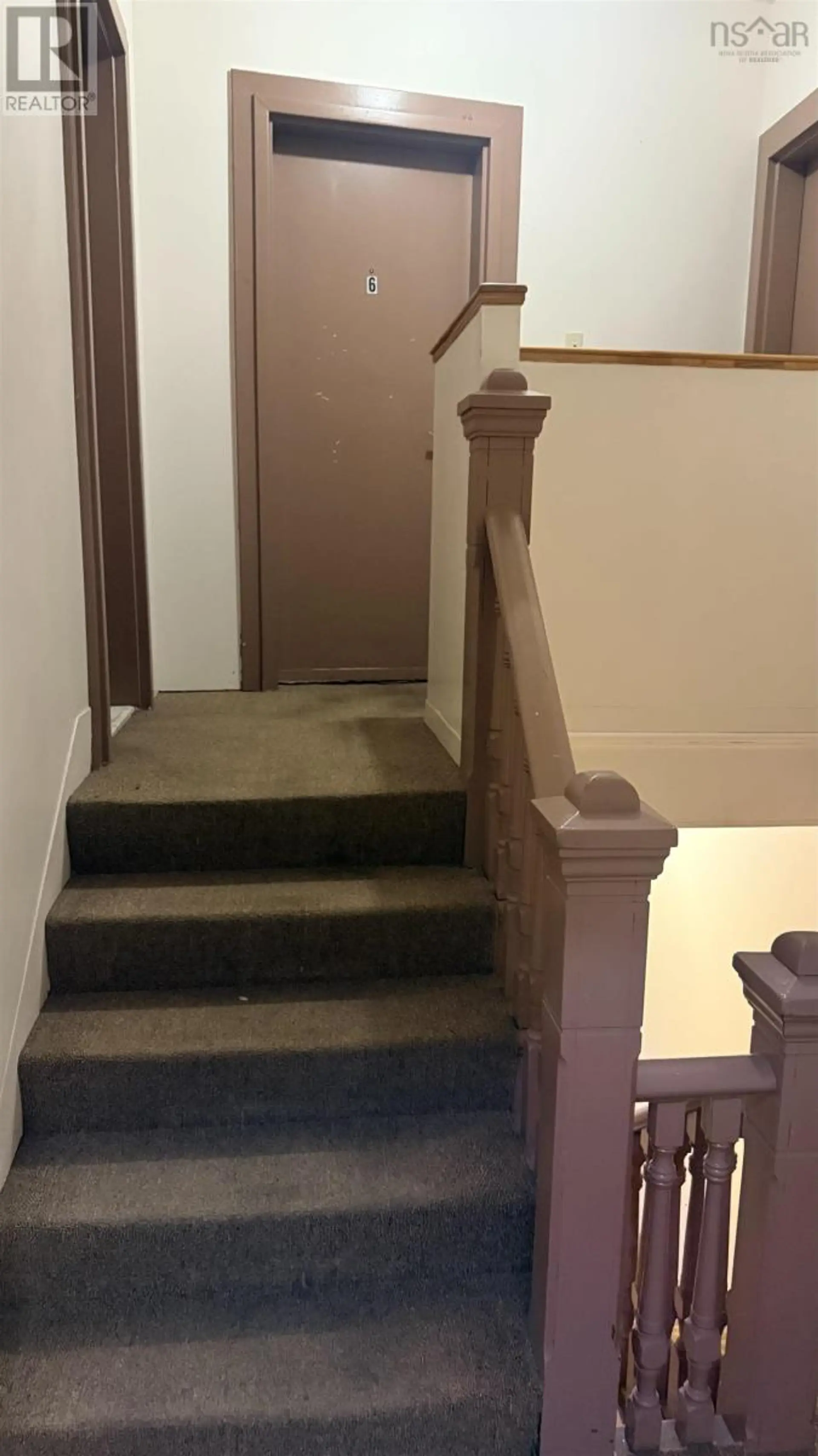 261 Marsh Street - Image 8