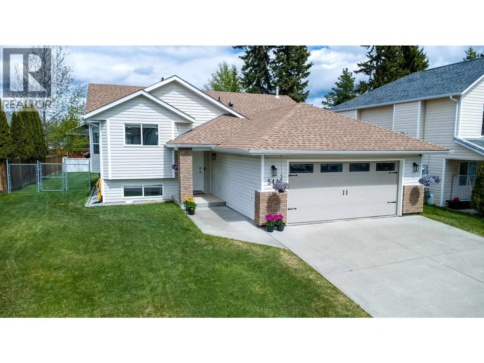 Property at 5446 WOODOAK CRESCENT, Prince George, BC