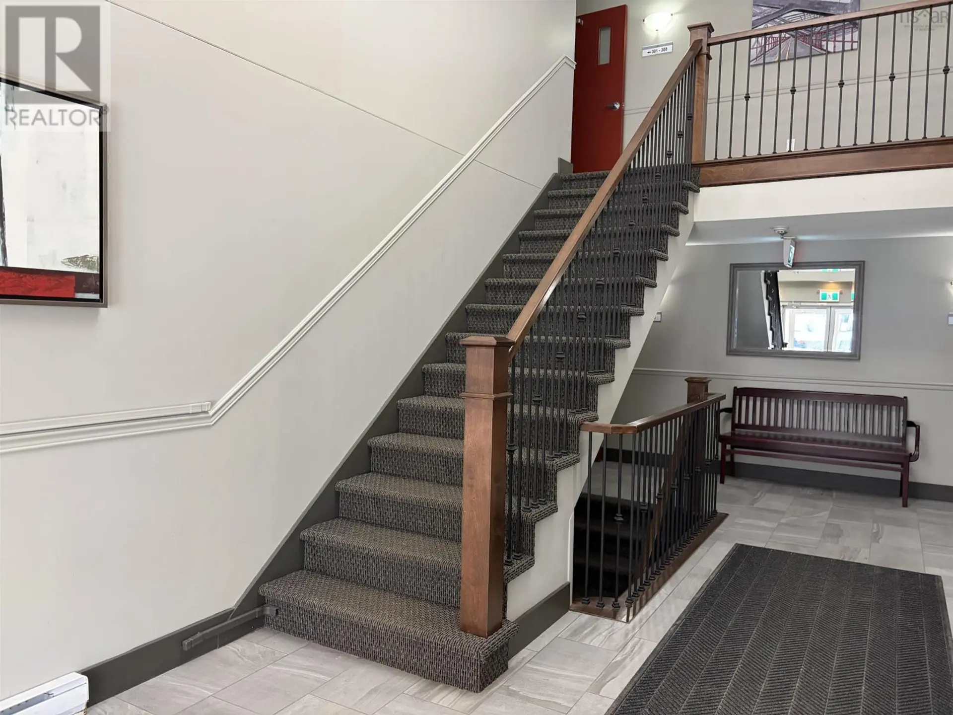 #213 79 Collins Grove - Image 6