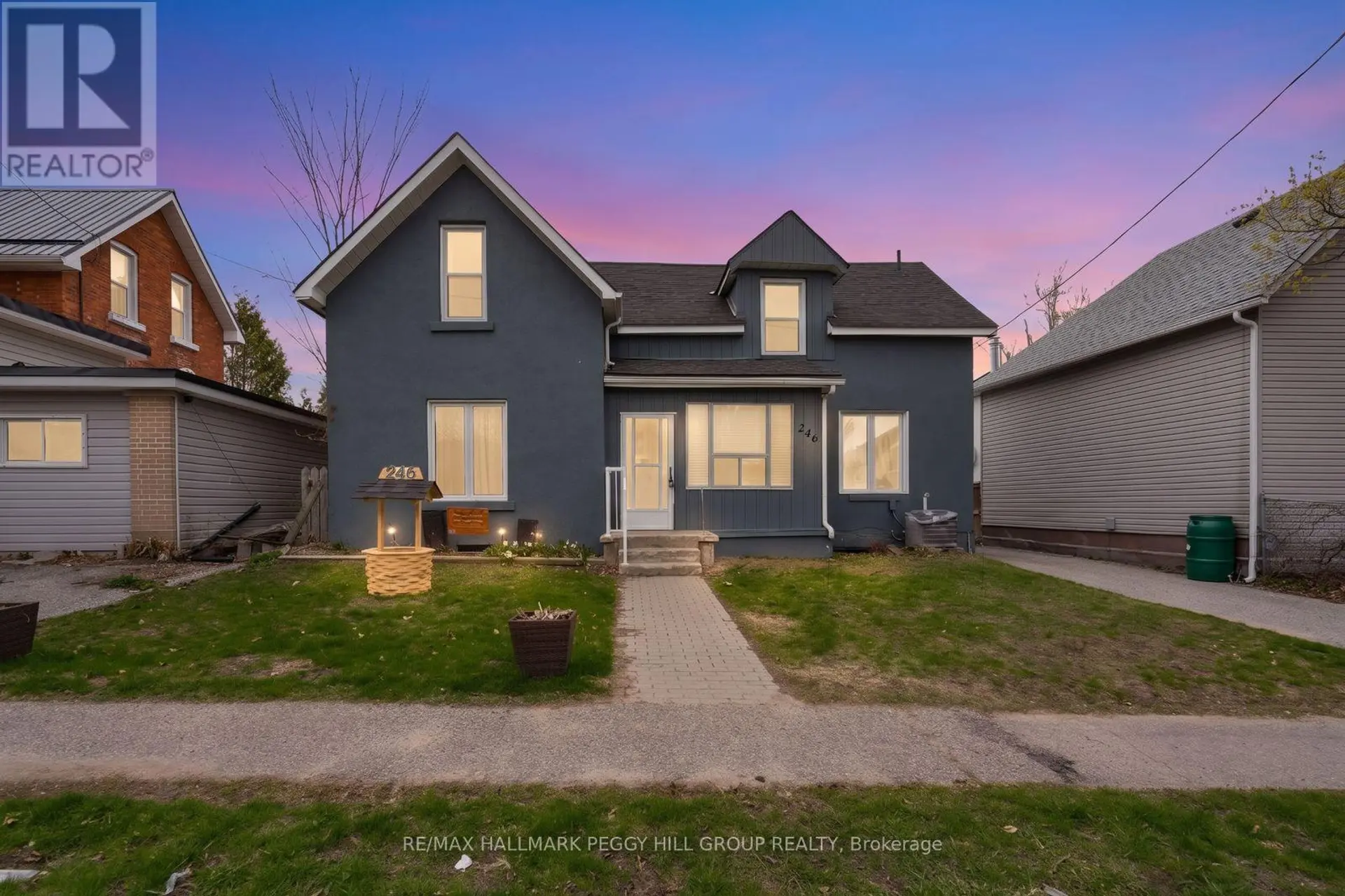 246 MARY STREET - Image 1