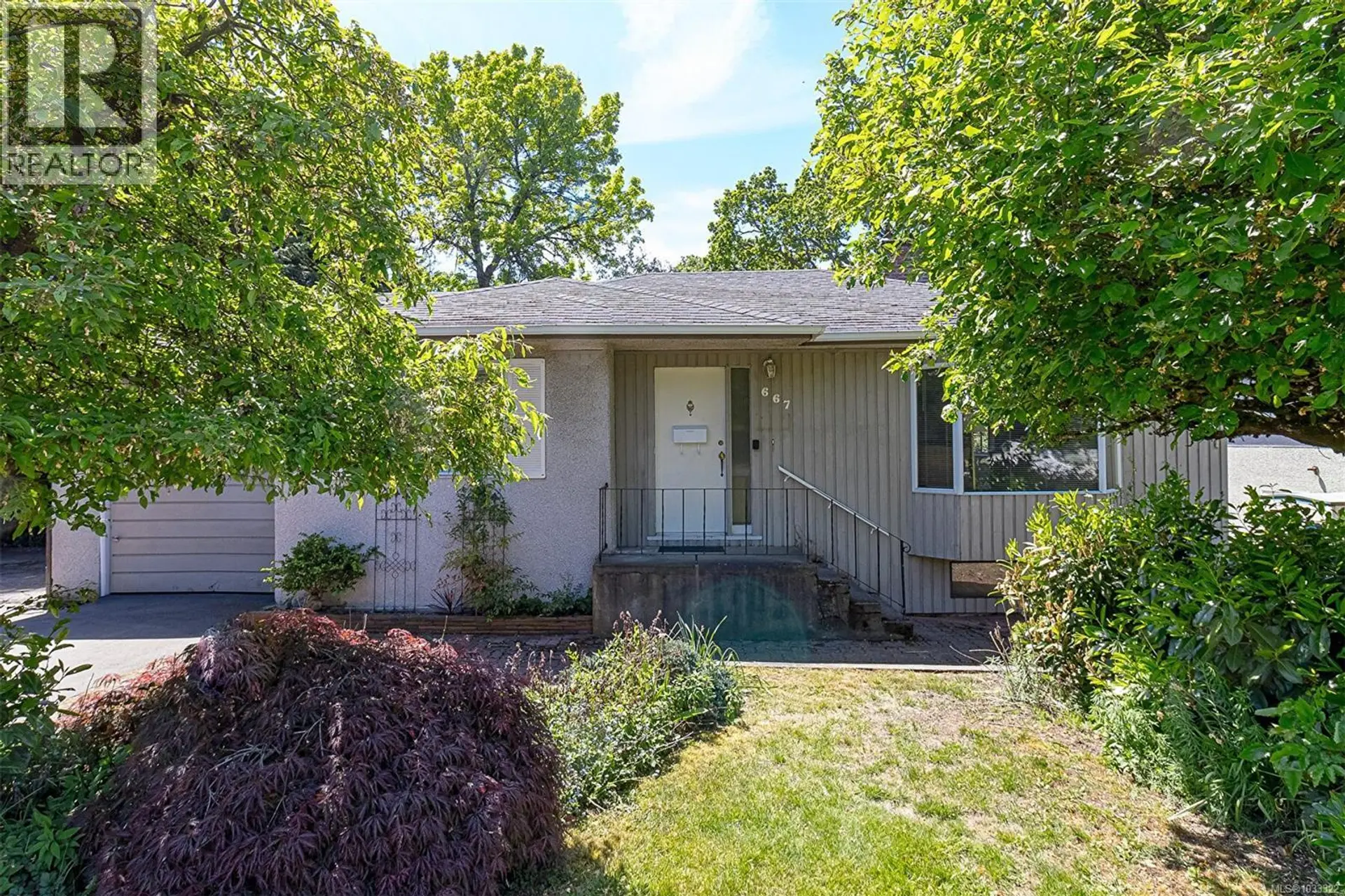 Property at 667 Jones Terr, Saanich, BC
