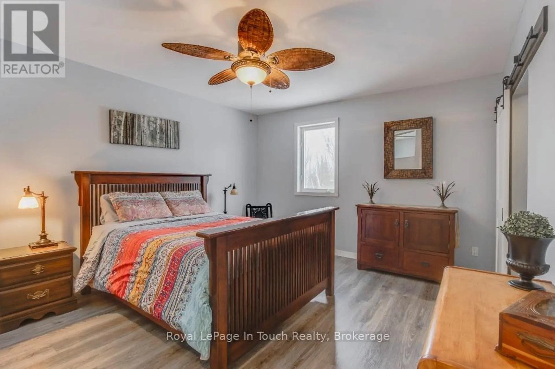 36 MEADOWS AVENUE - Image 10