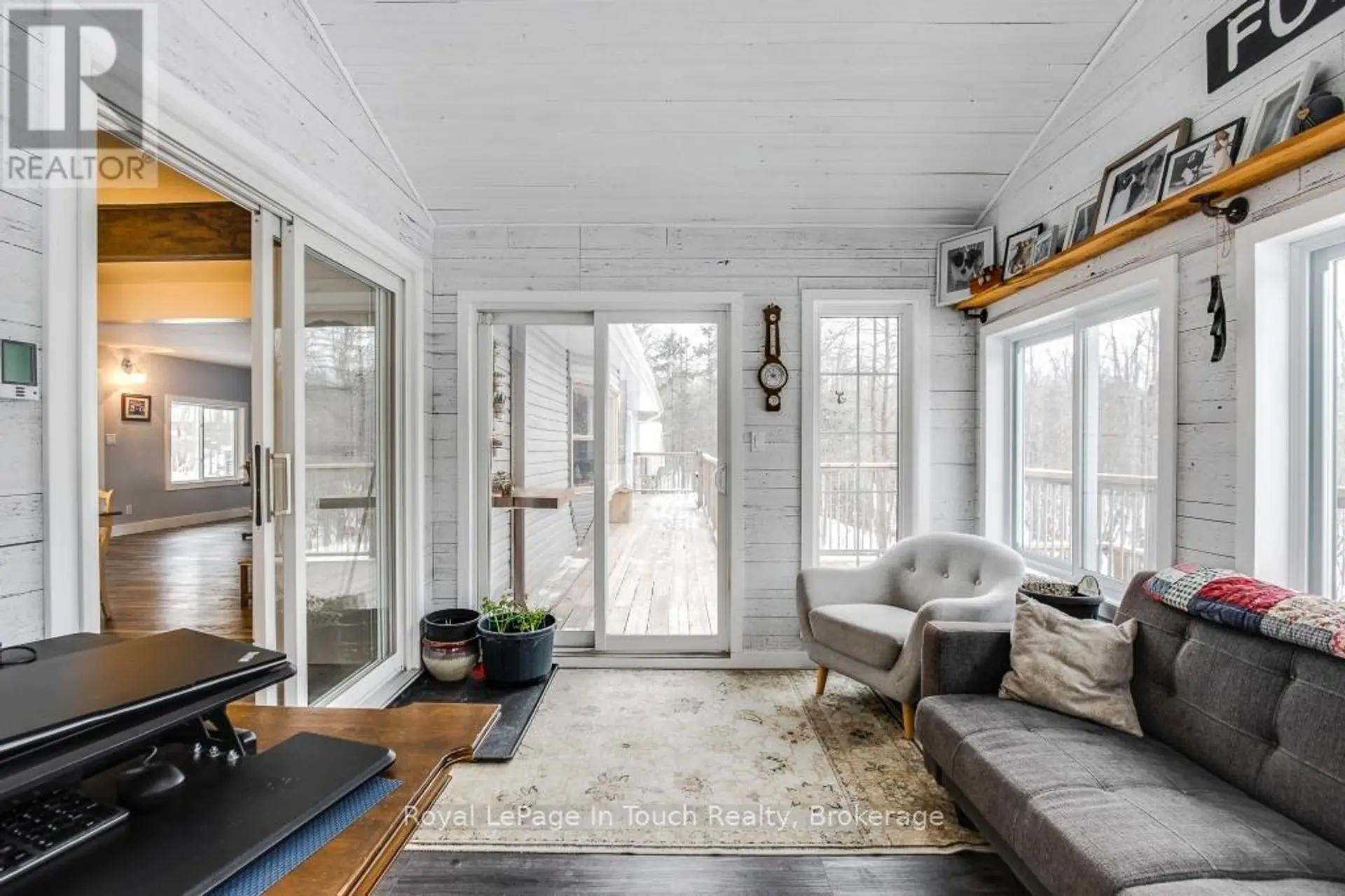 36 MEADOWS AVENUE - Image 6