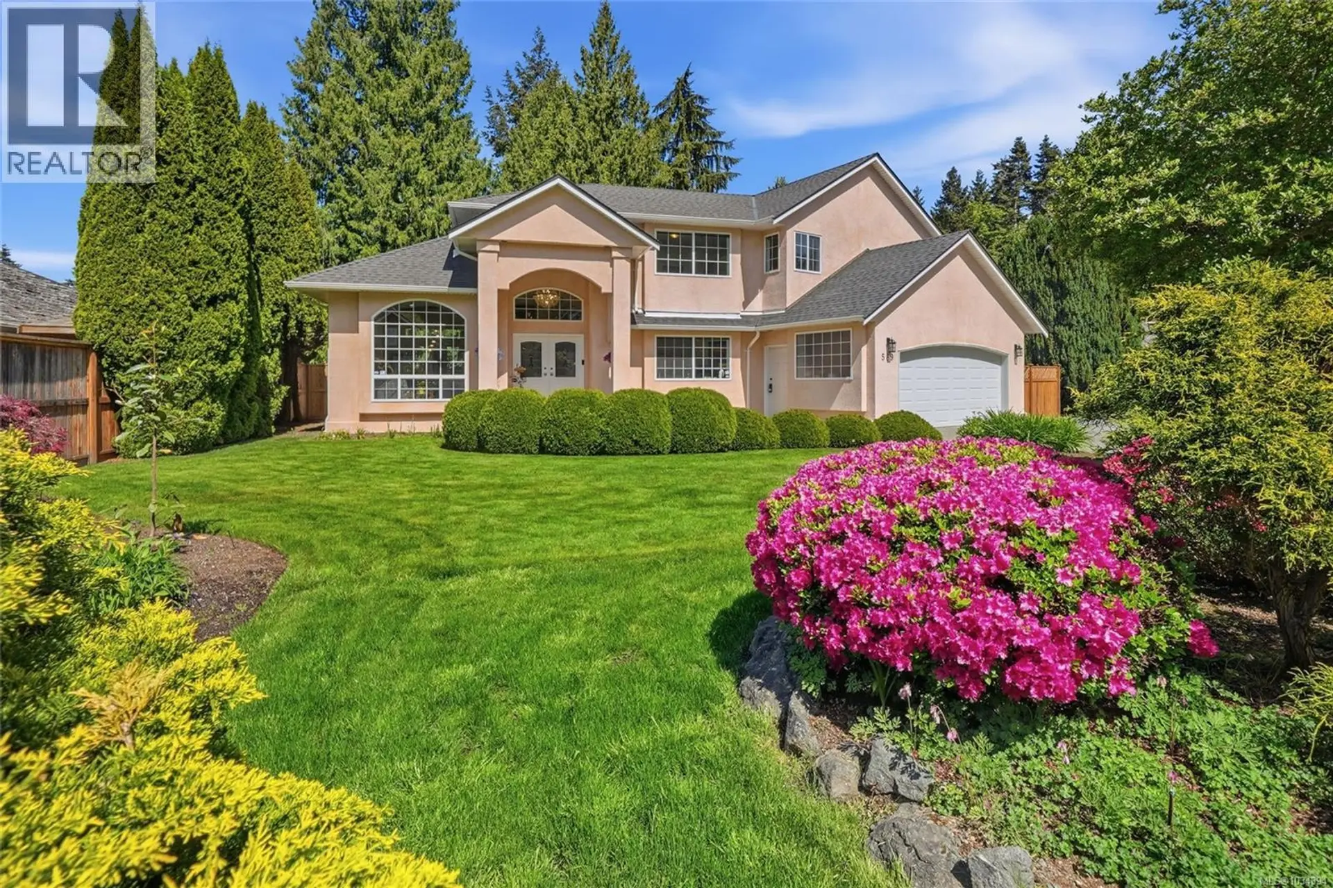 Property at 589 Belyea Rd, Qualicum Beach, BC