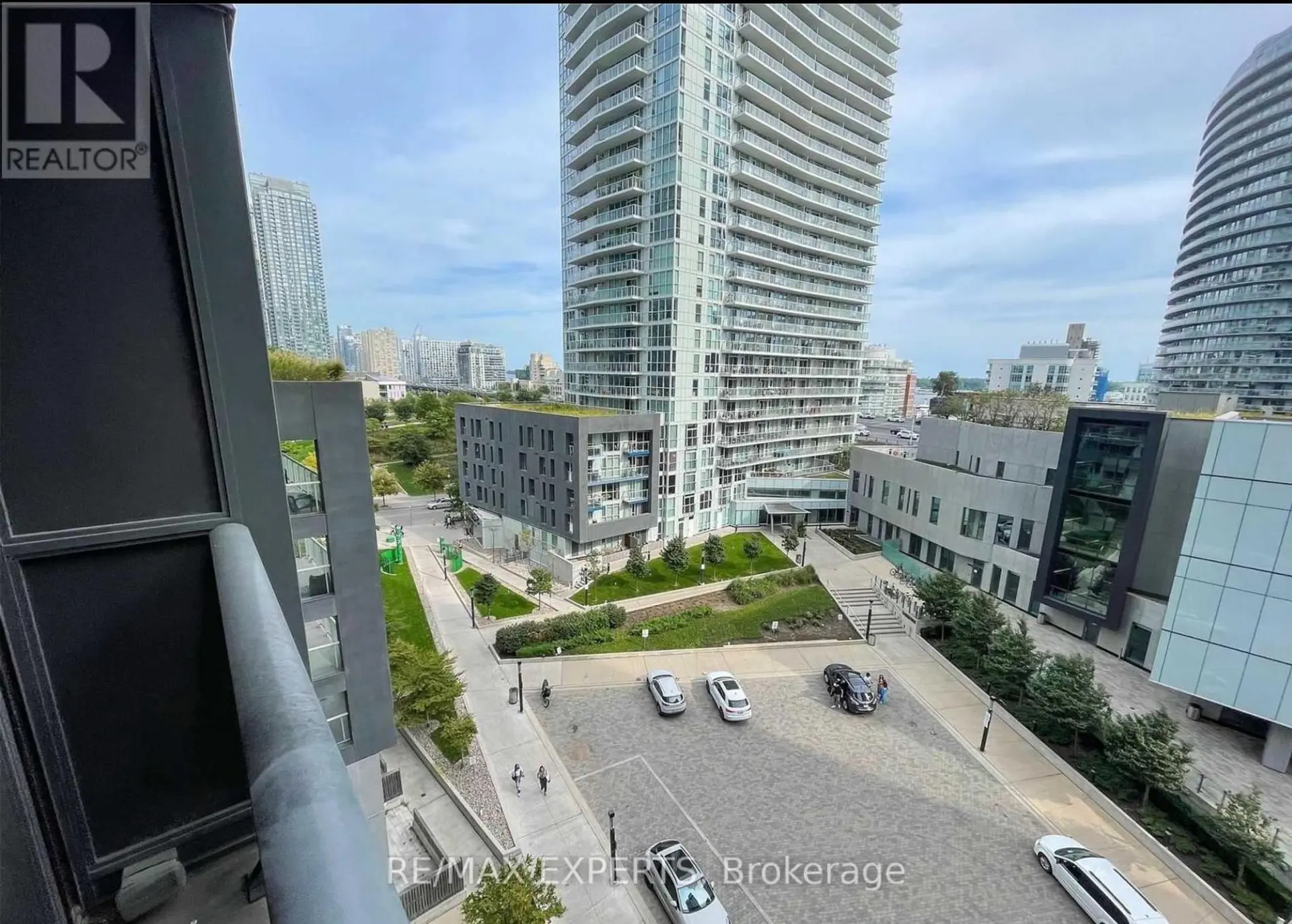 #805 85 QUEENS WHARF ROAD - Image 16
