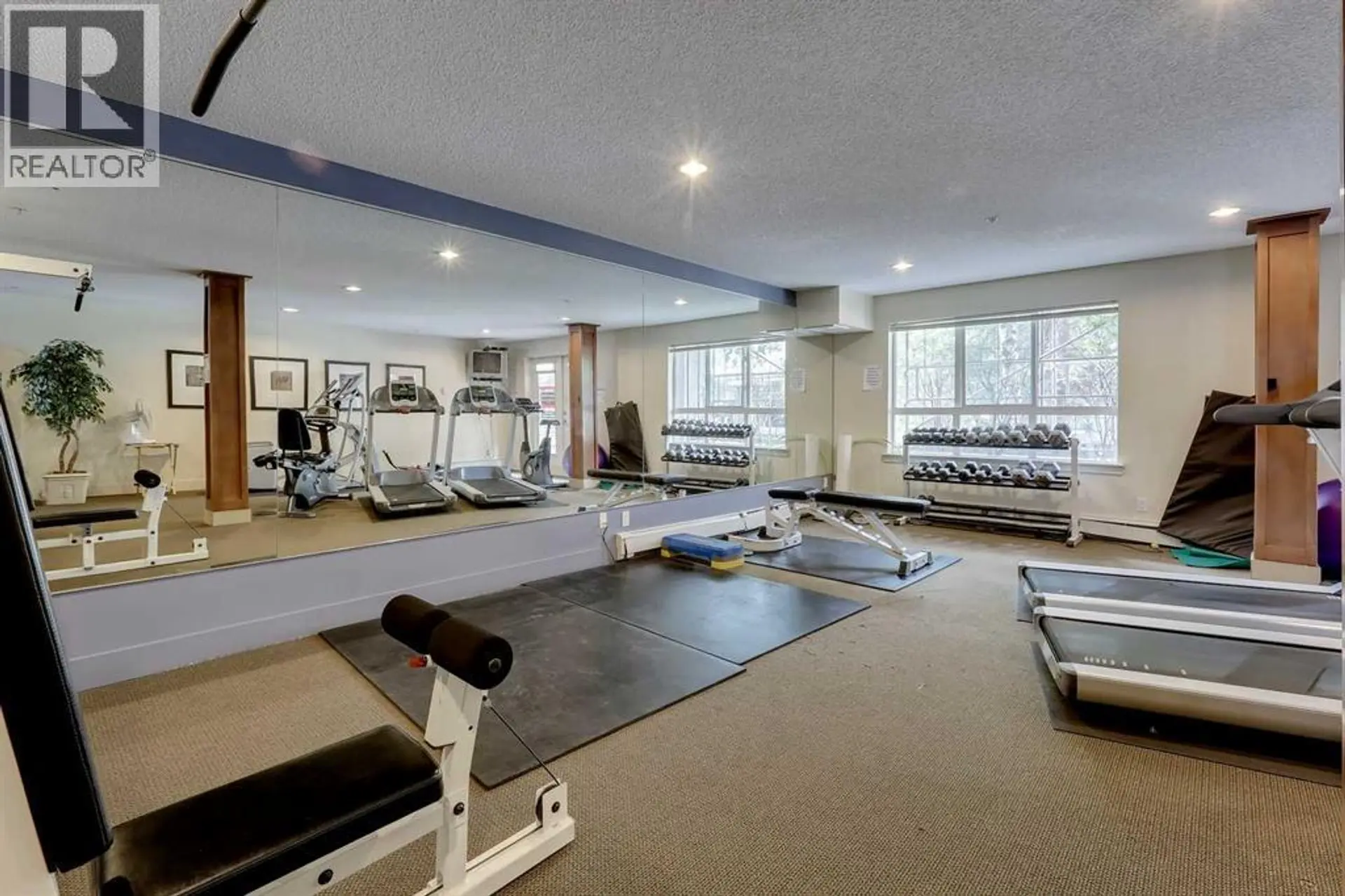 #205 35 Richard Court SW - Image 16