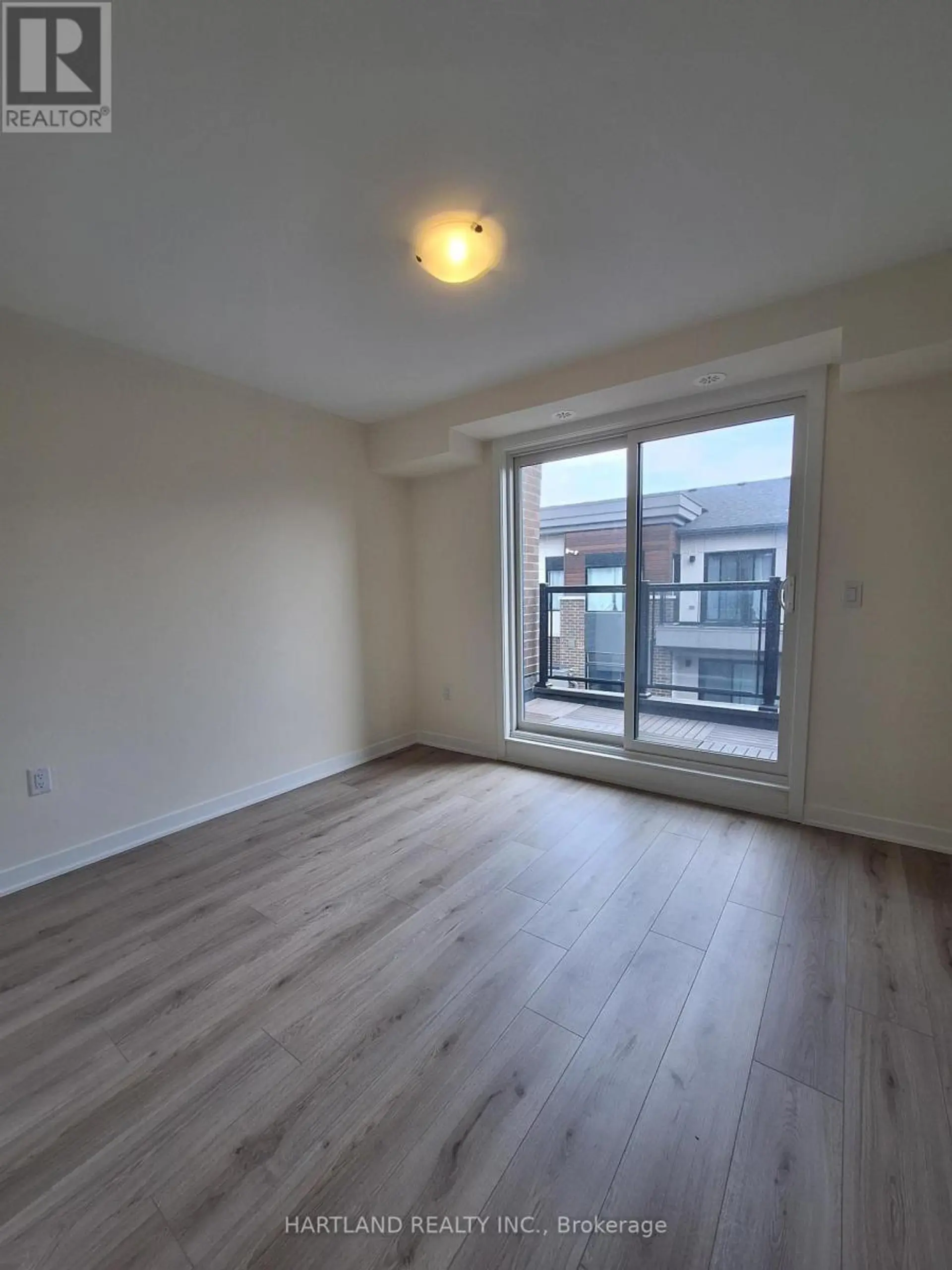 #1409 1695 DERSAN STREET - Image 9