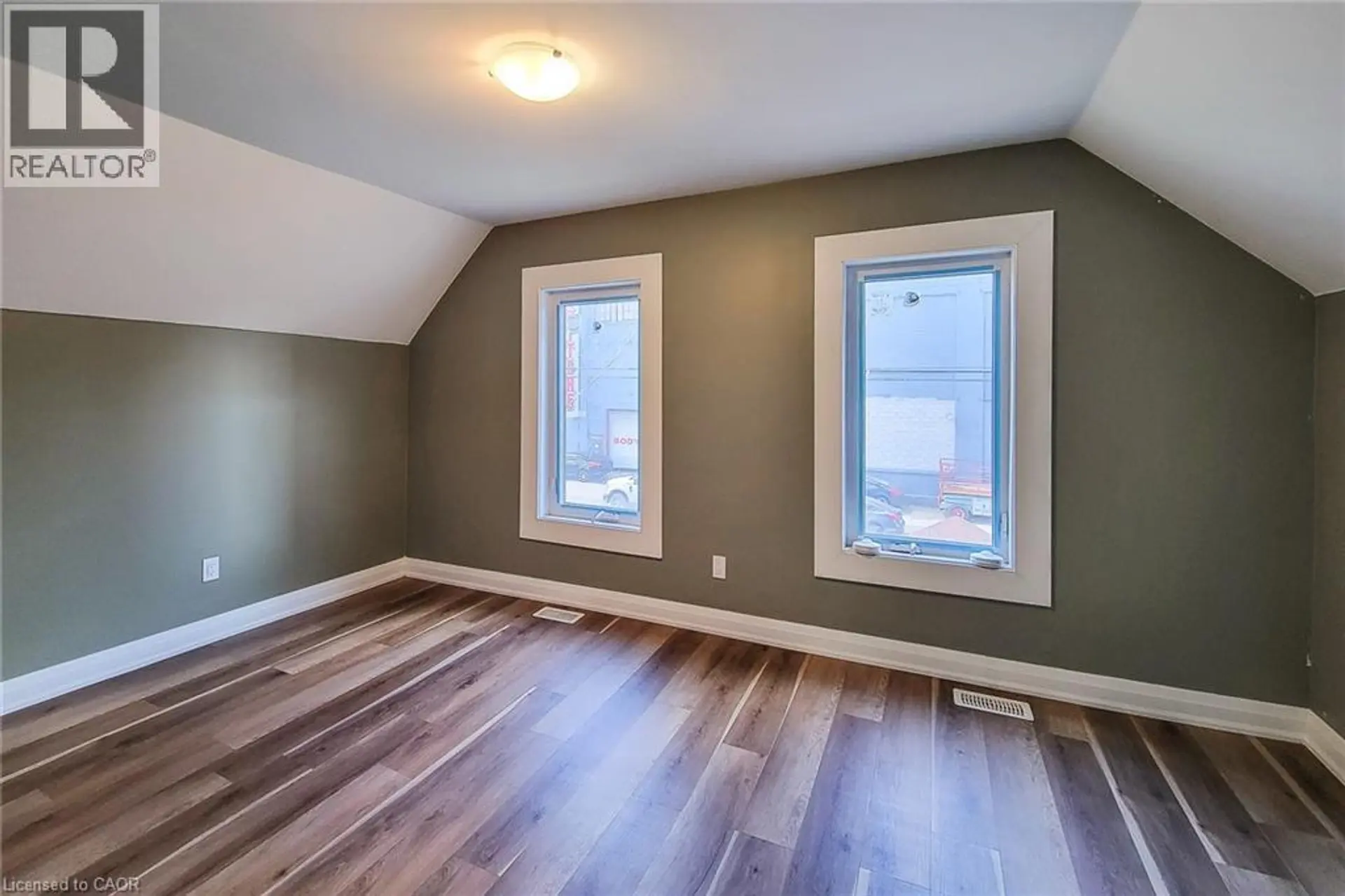 334 GAGE Avenue N - Image 8