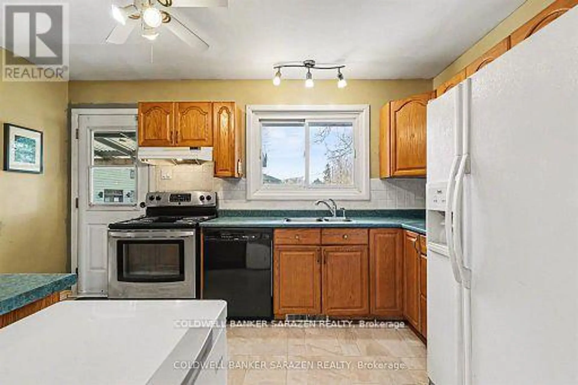 2091 LENESTER AVENUE - Image 6