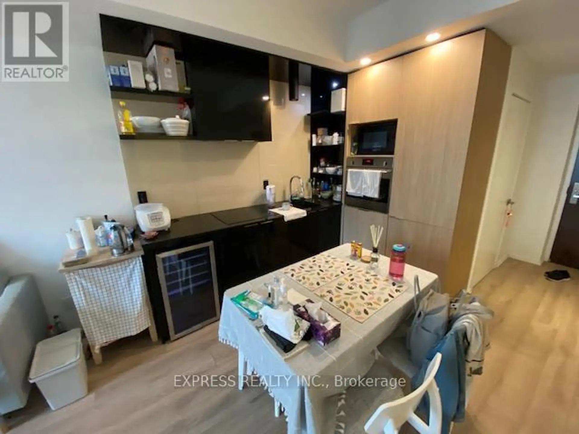 #4308 70 TEMPERANCE STREET - Image 3
